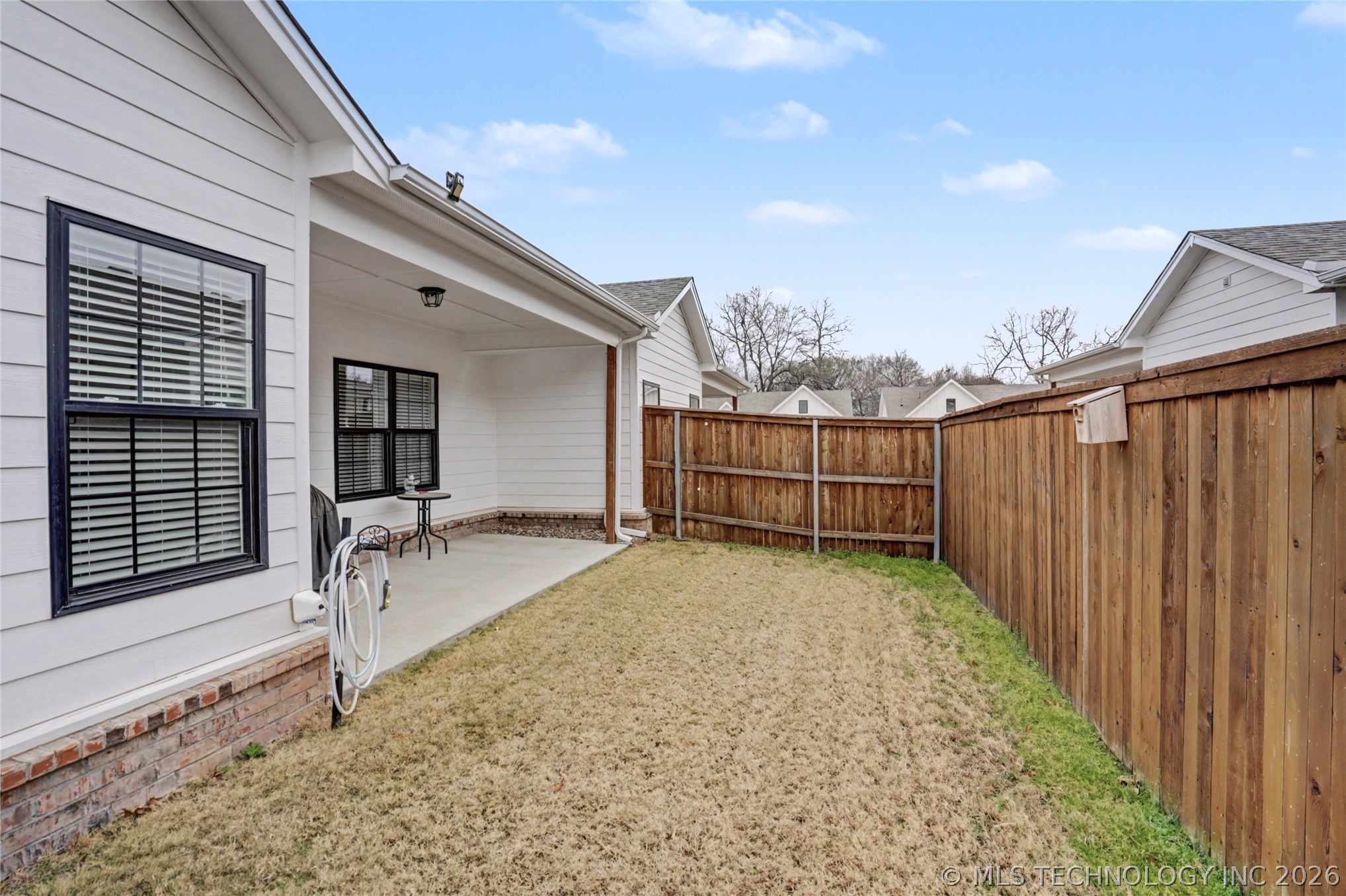 1905 W Huntsville Place