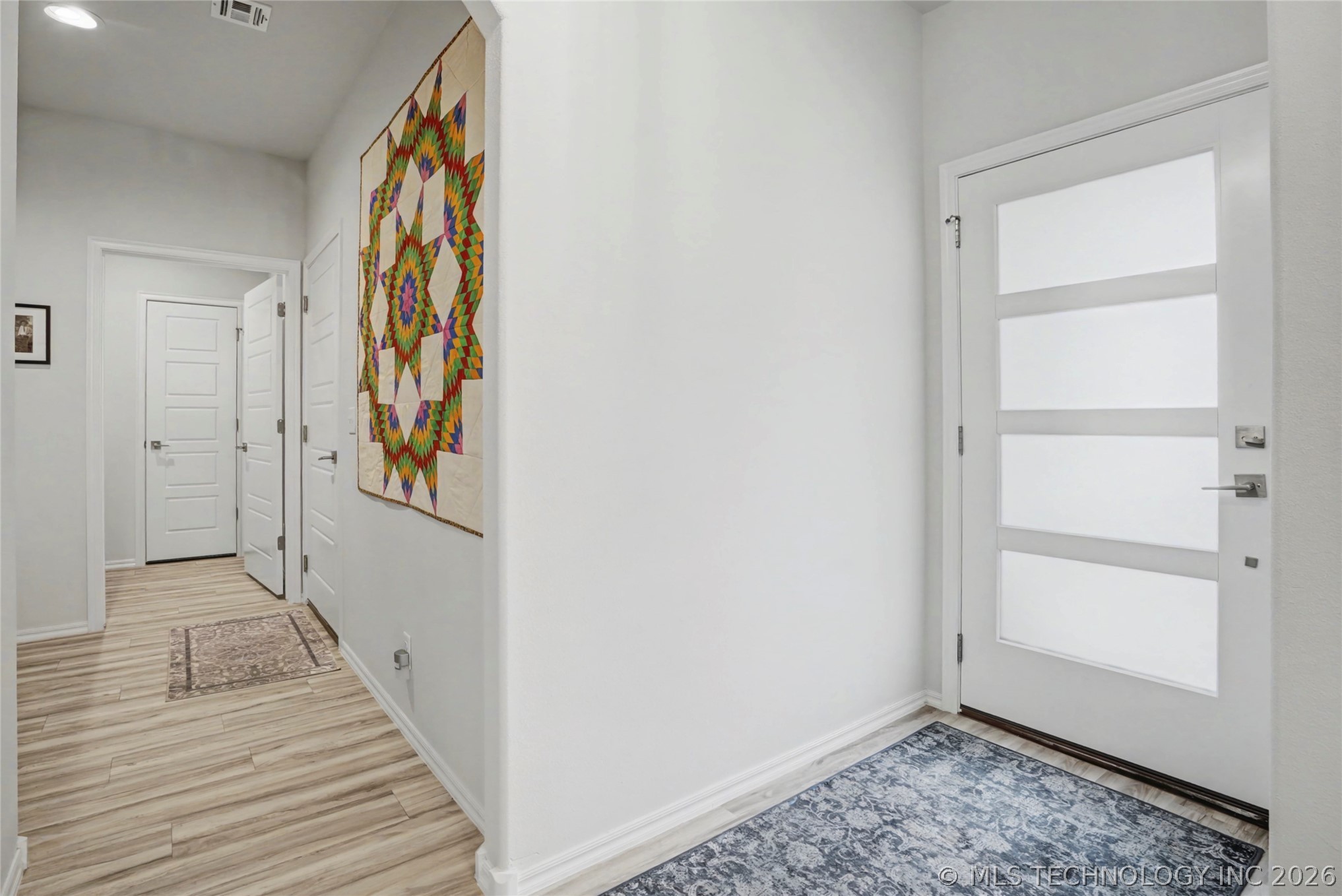 1905 W Huntsville Place