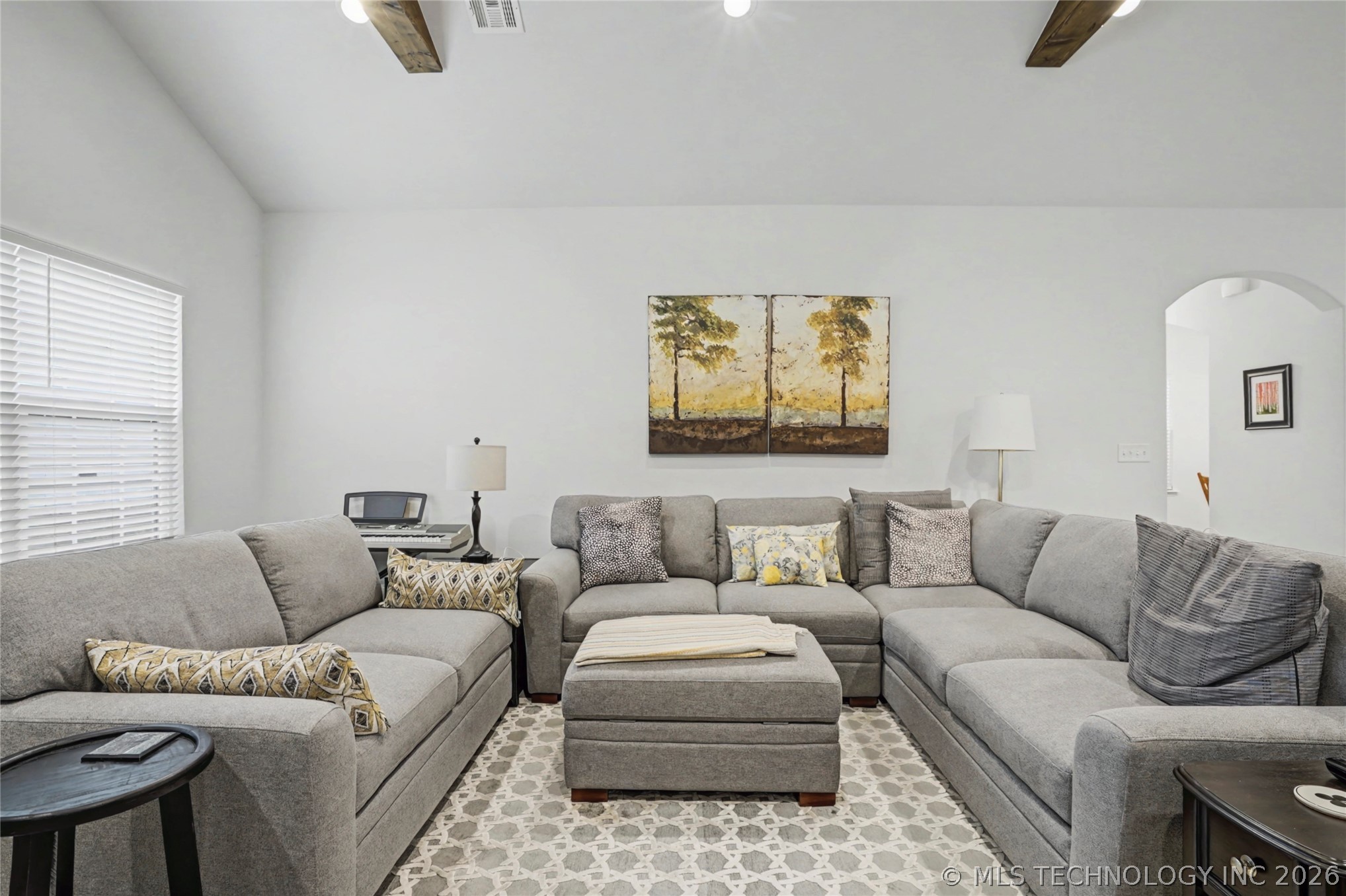 1905 W Huntsville Place