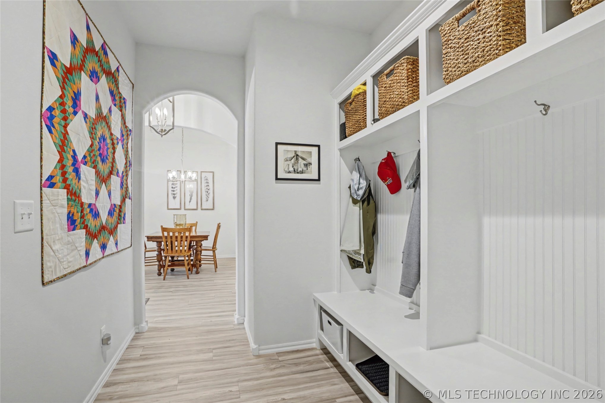 1905 W Huntsville Place