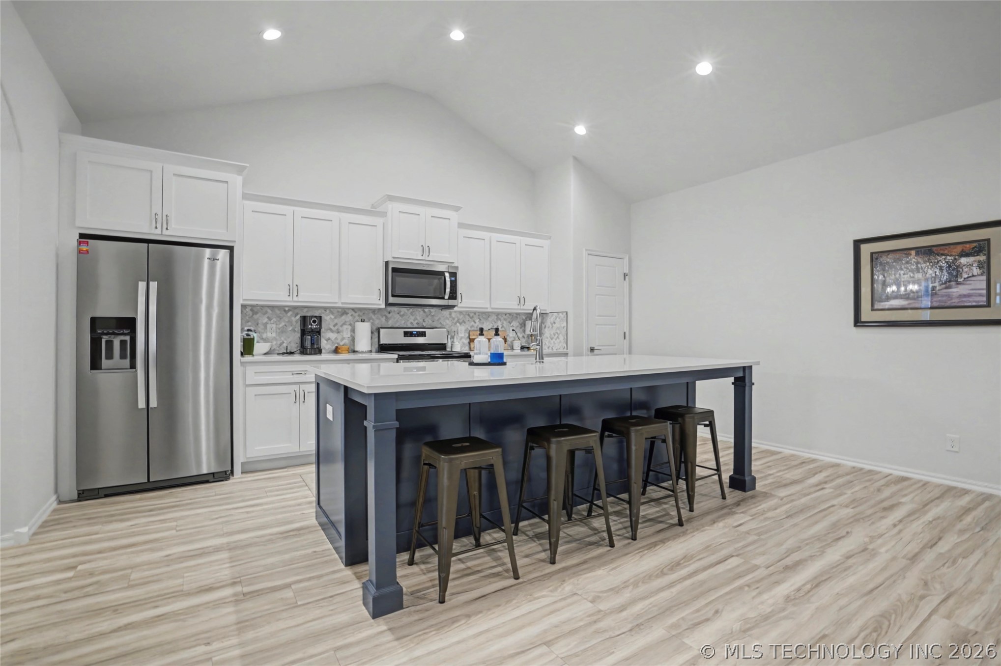 1905 W Huntsville Place