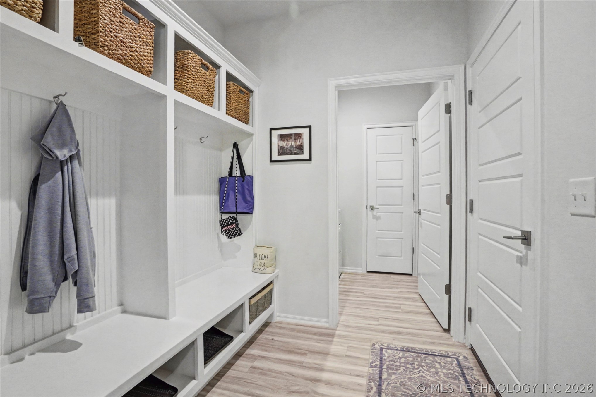 1905 W Huntsville Place