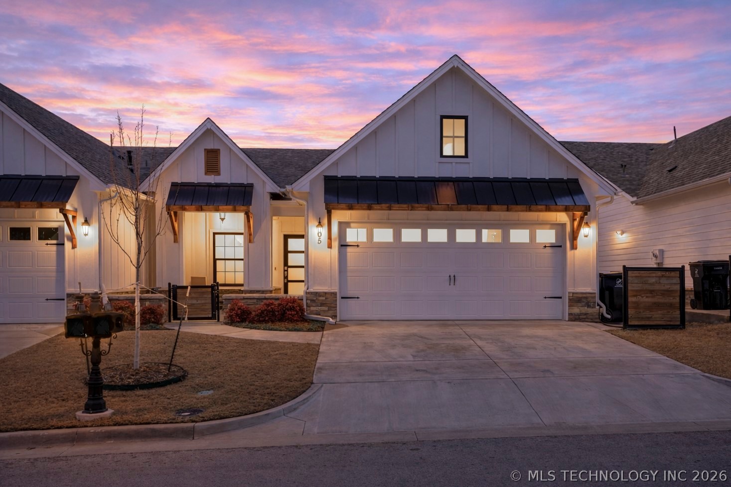 1905 W Huntsville Place