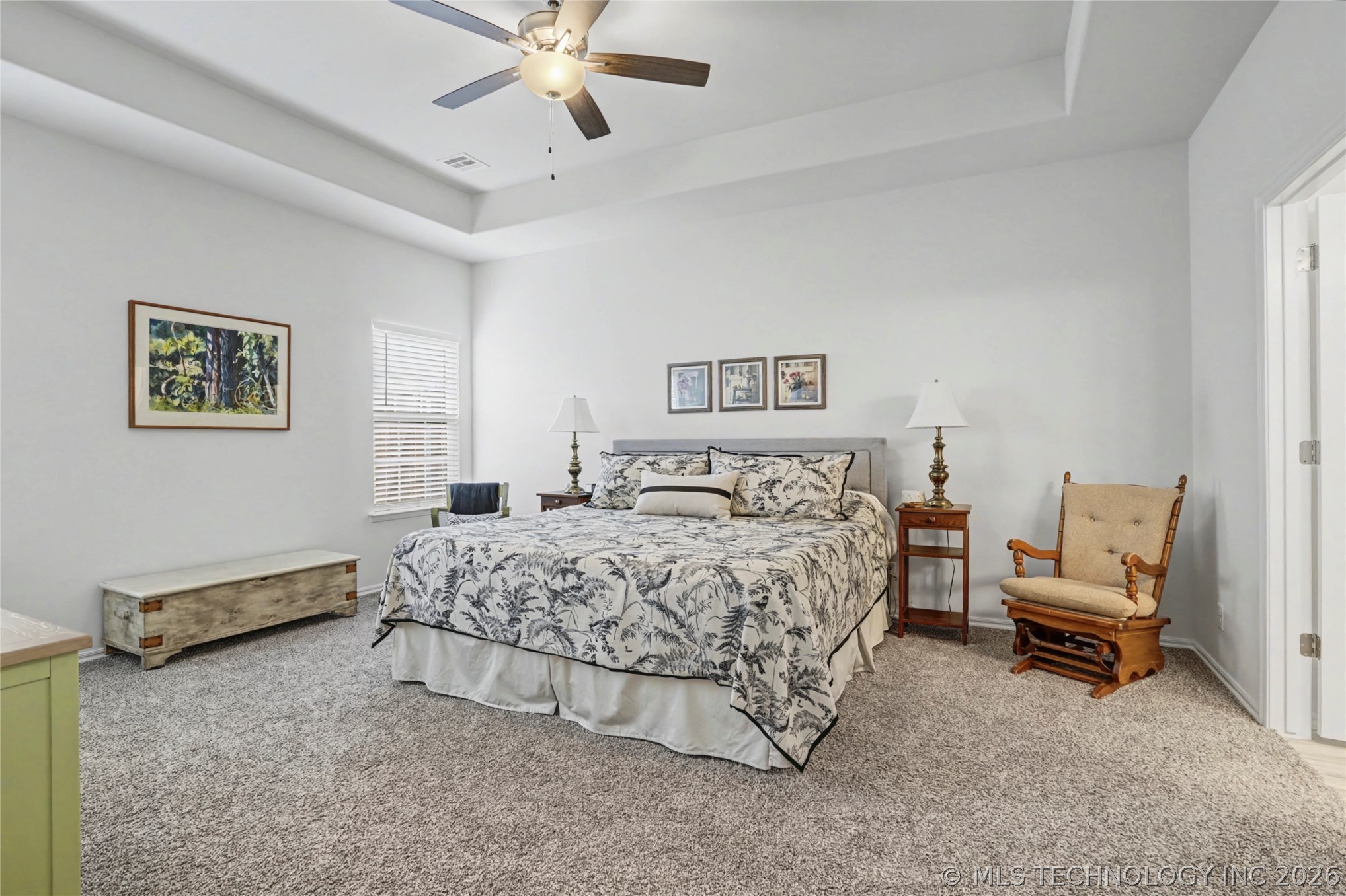 1905 W Huntsville Place