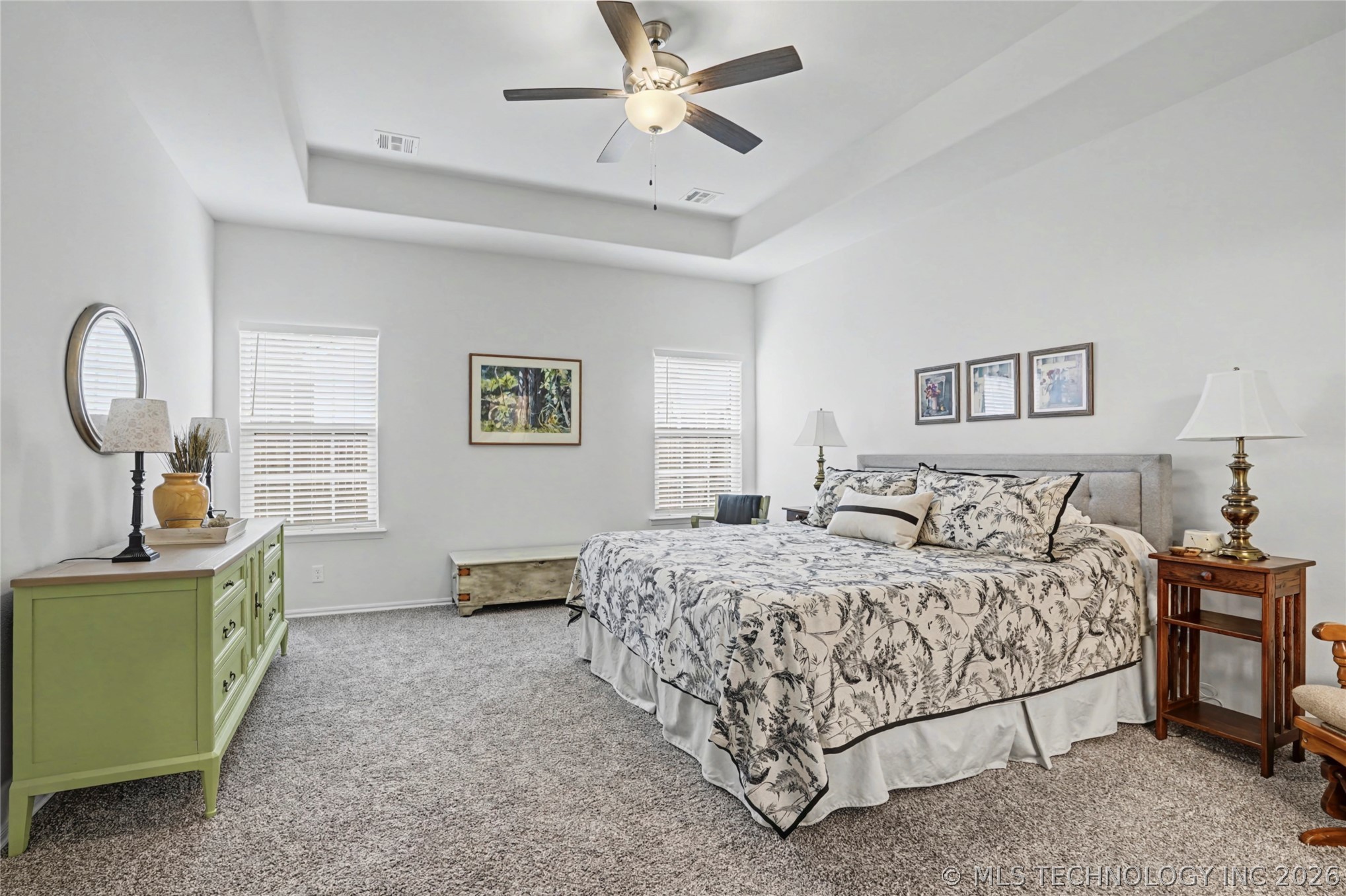 1905 W Huntsville Place