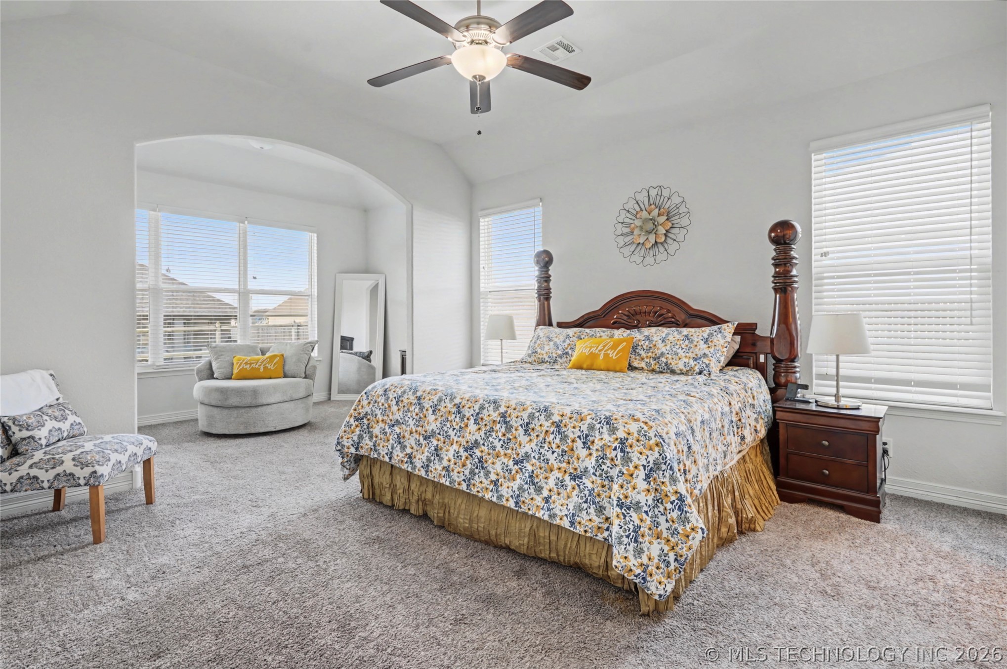 7323 E Oak Ridge Street