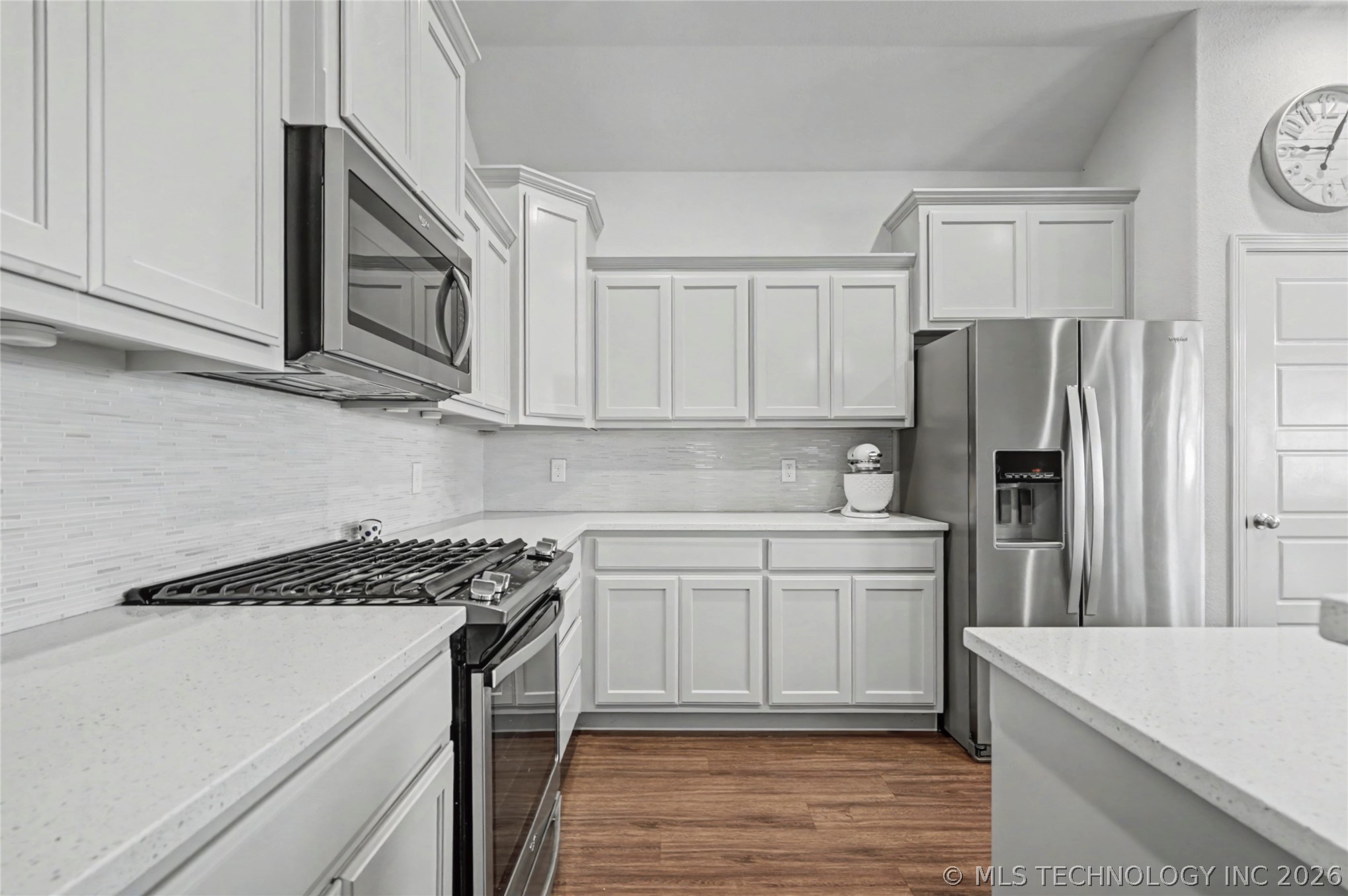 7323 E Oak Ridge Street