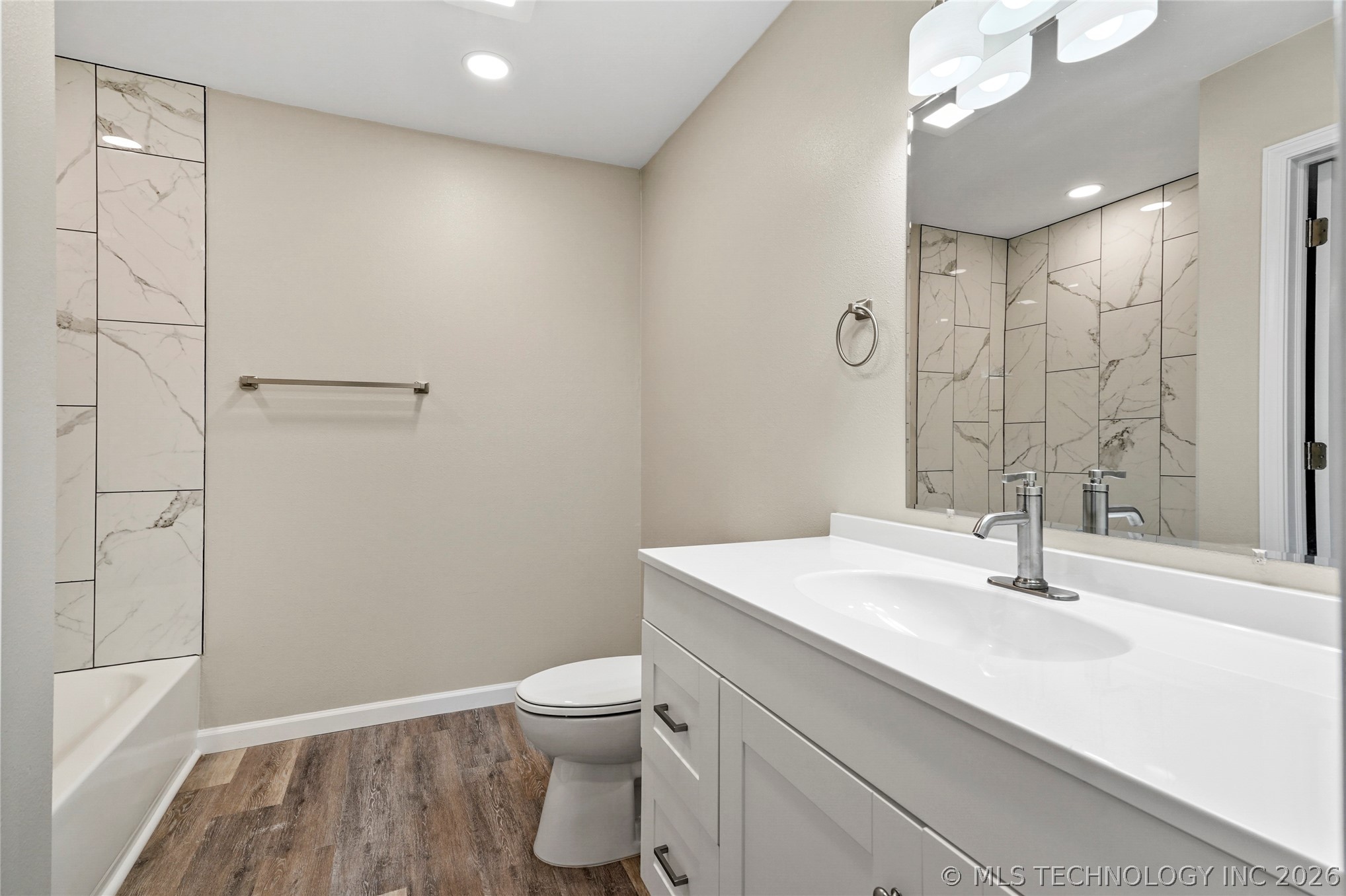 4010 W 54th Street S