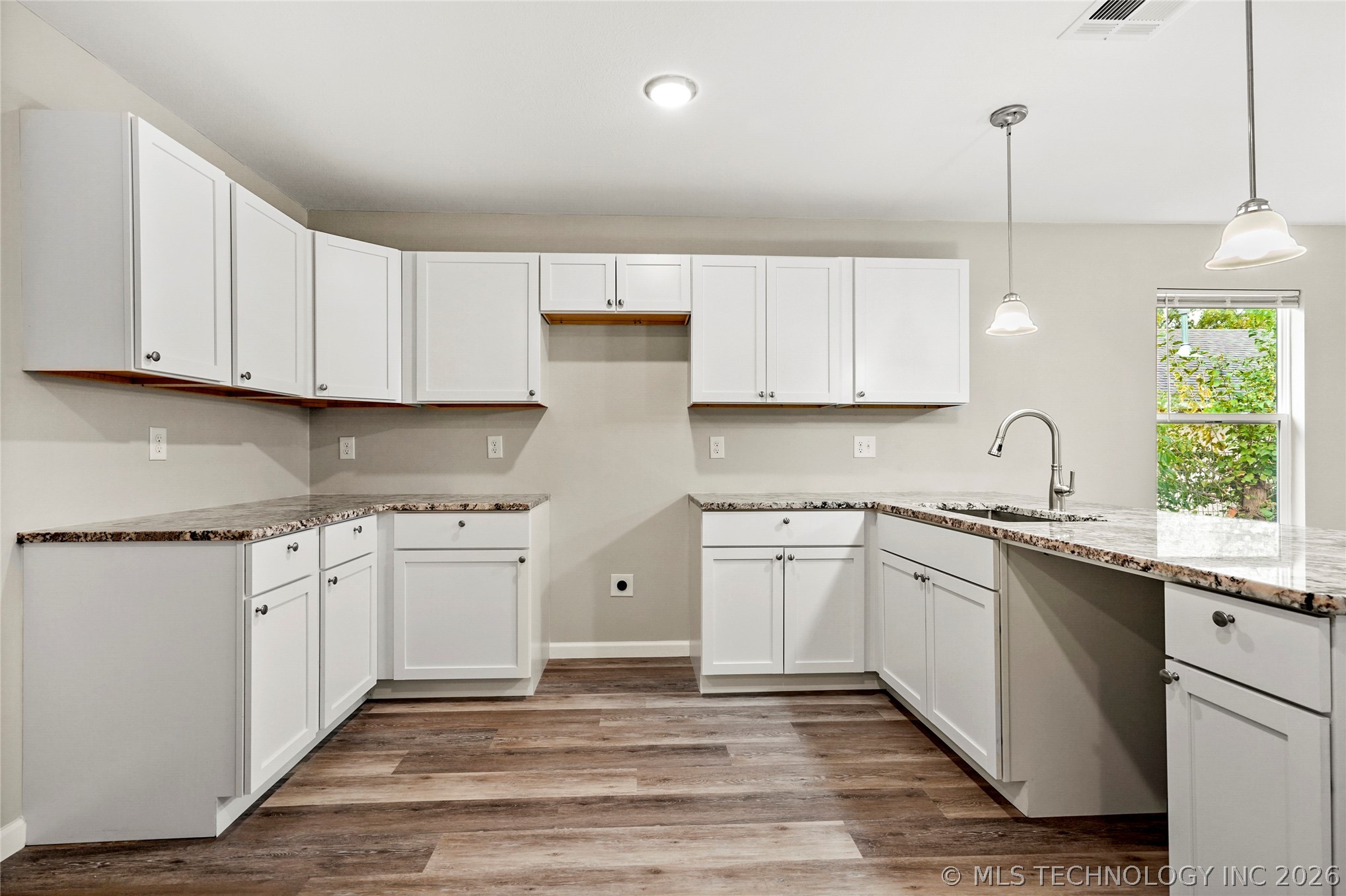 4010 W 54th Street S