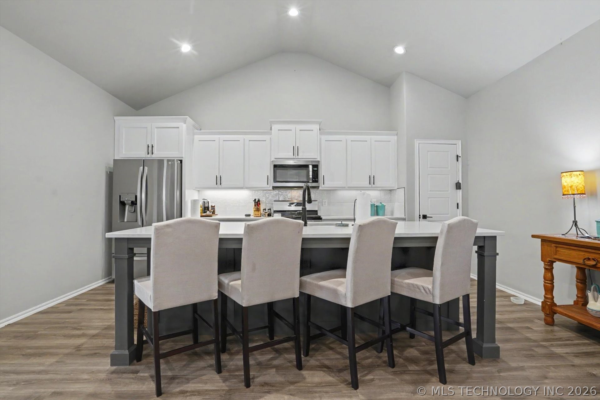 1926 W Imperial Street