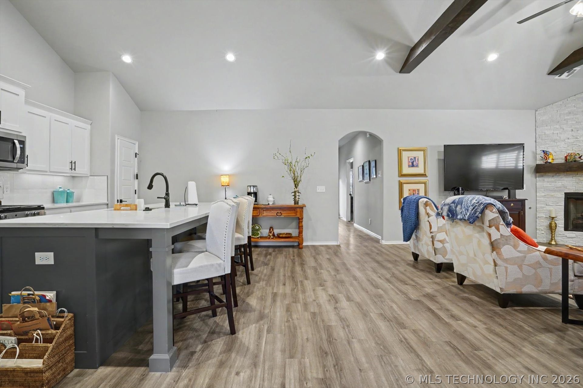 1926 W Imperial Street