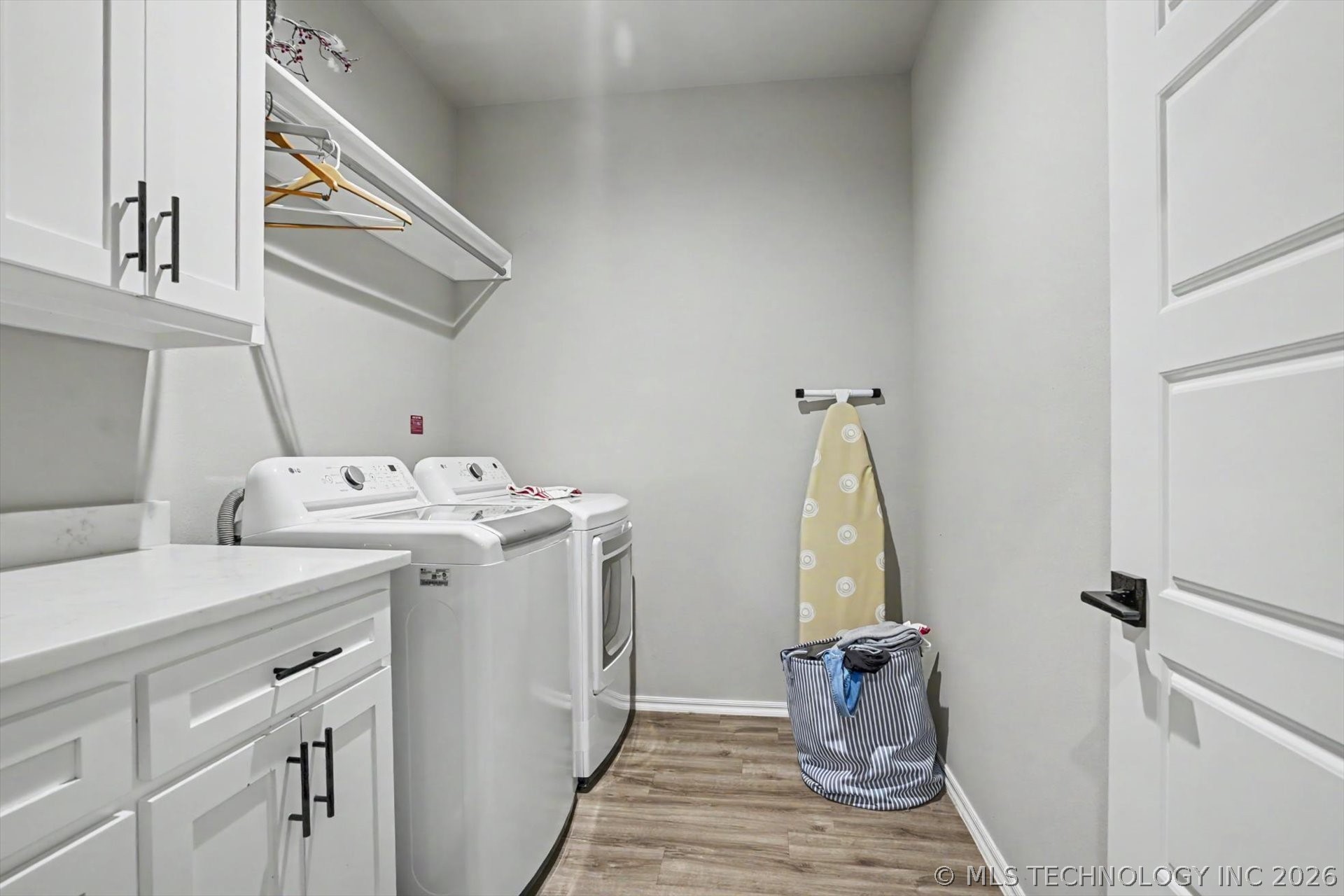 1926 W Imperial Street