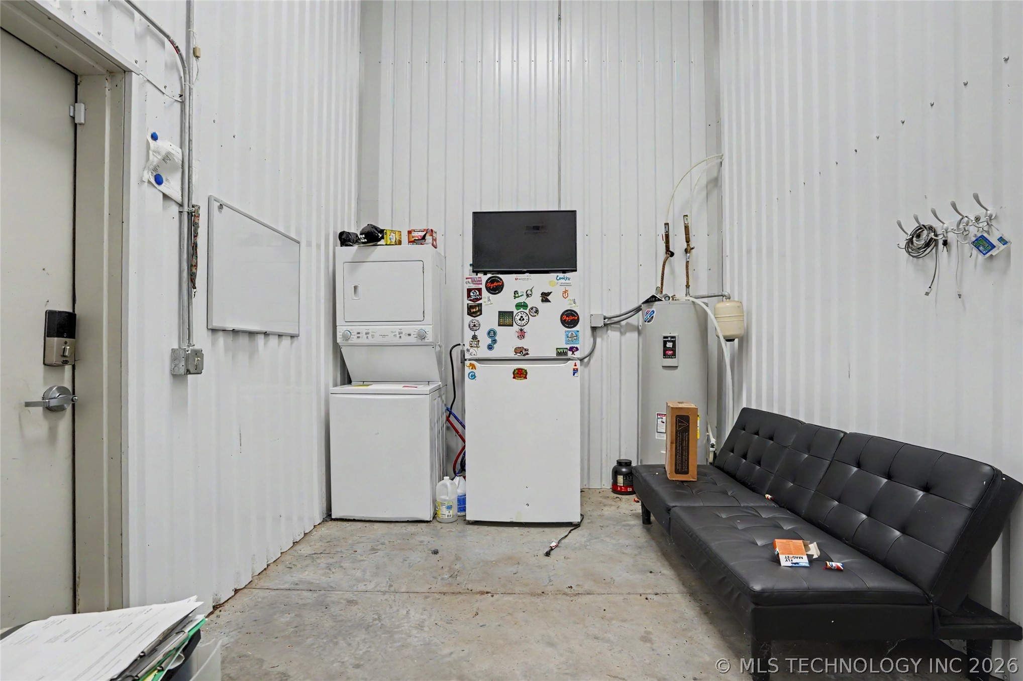 1024 N Broadway Avenue
