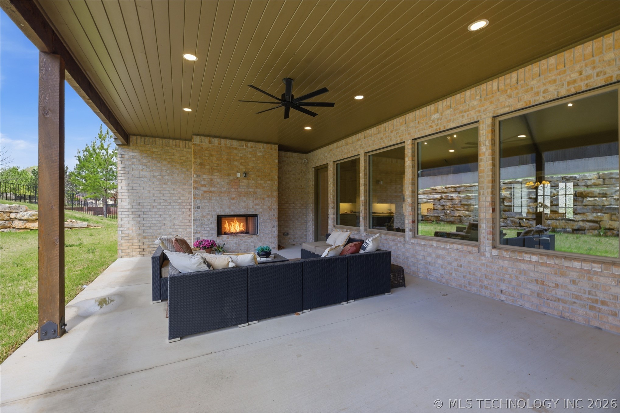 7508 S 5th Street