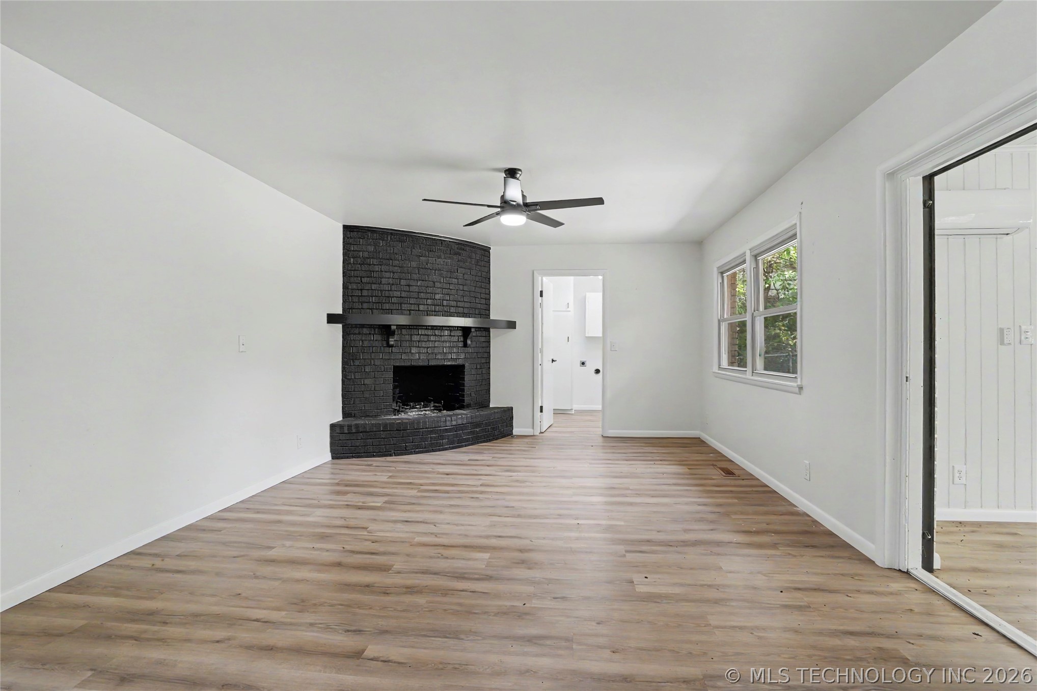 5319 E 44th Street