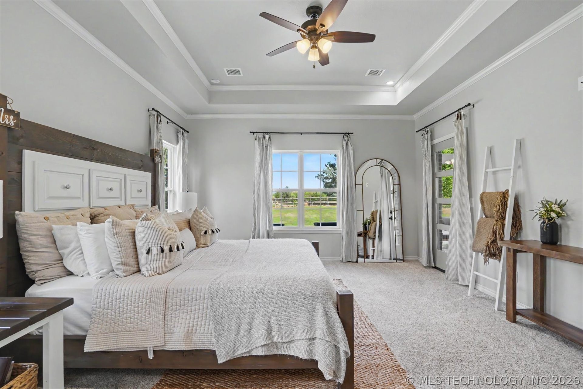 2135 S 280th East Avenue