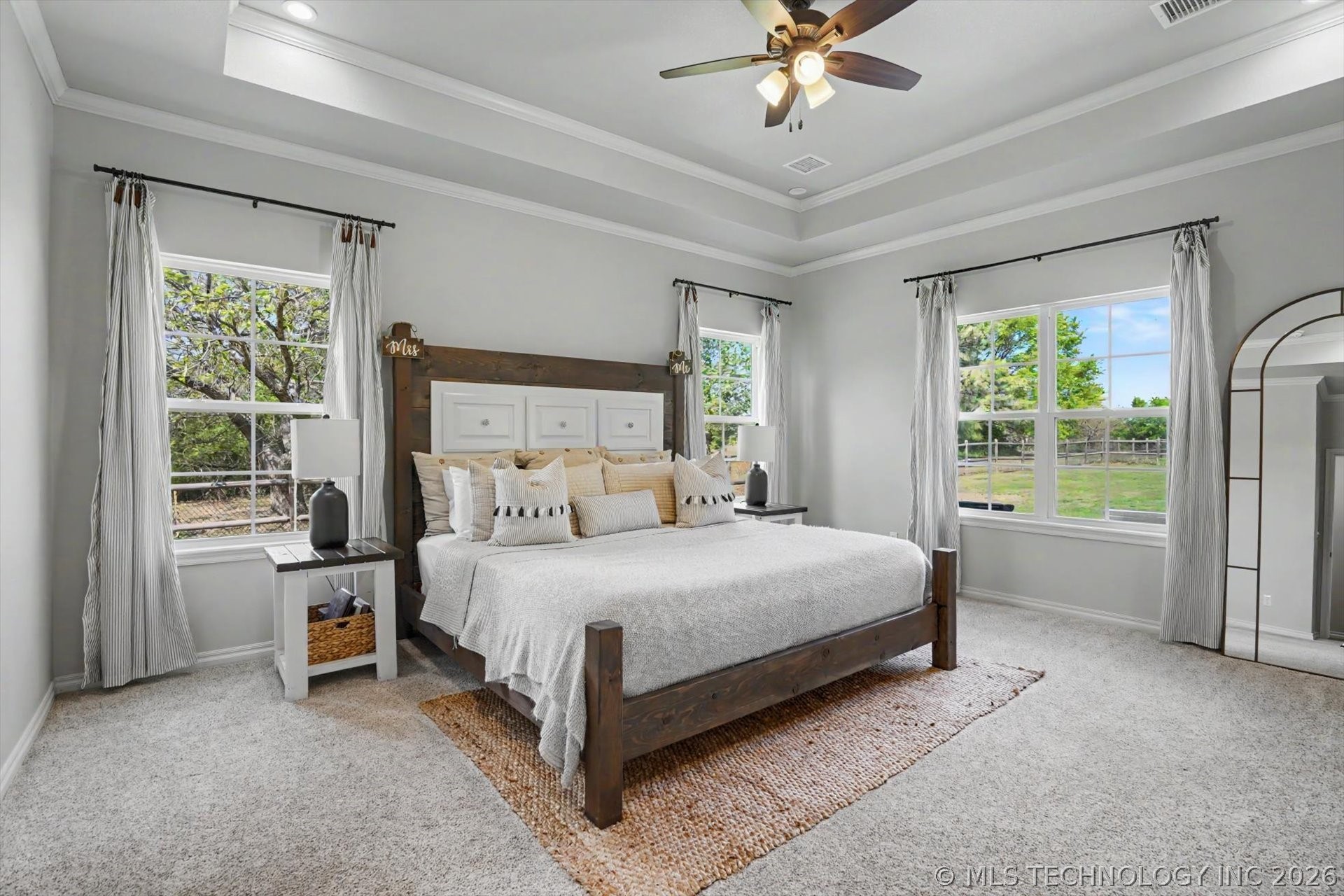 2135 S 280th East Avenue