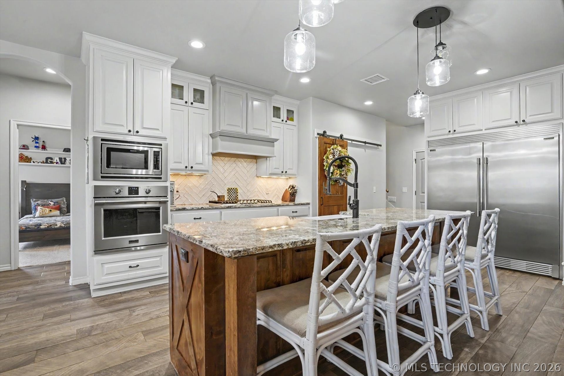 2135 S 280th East Avenue