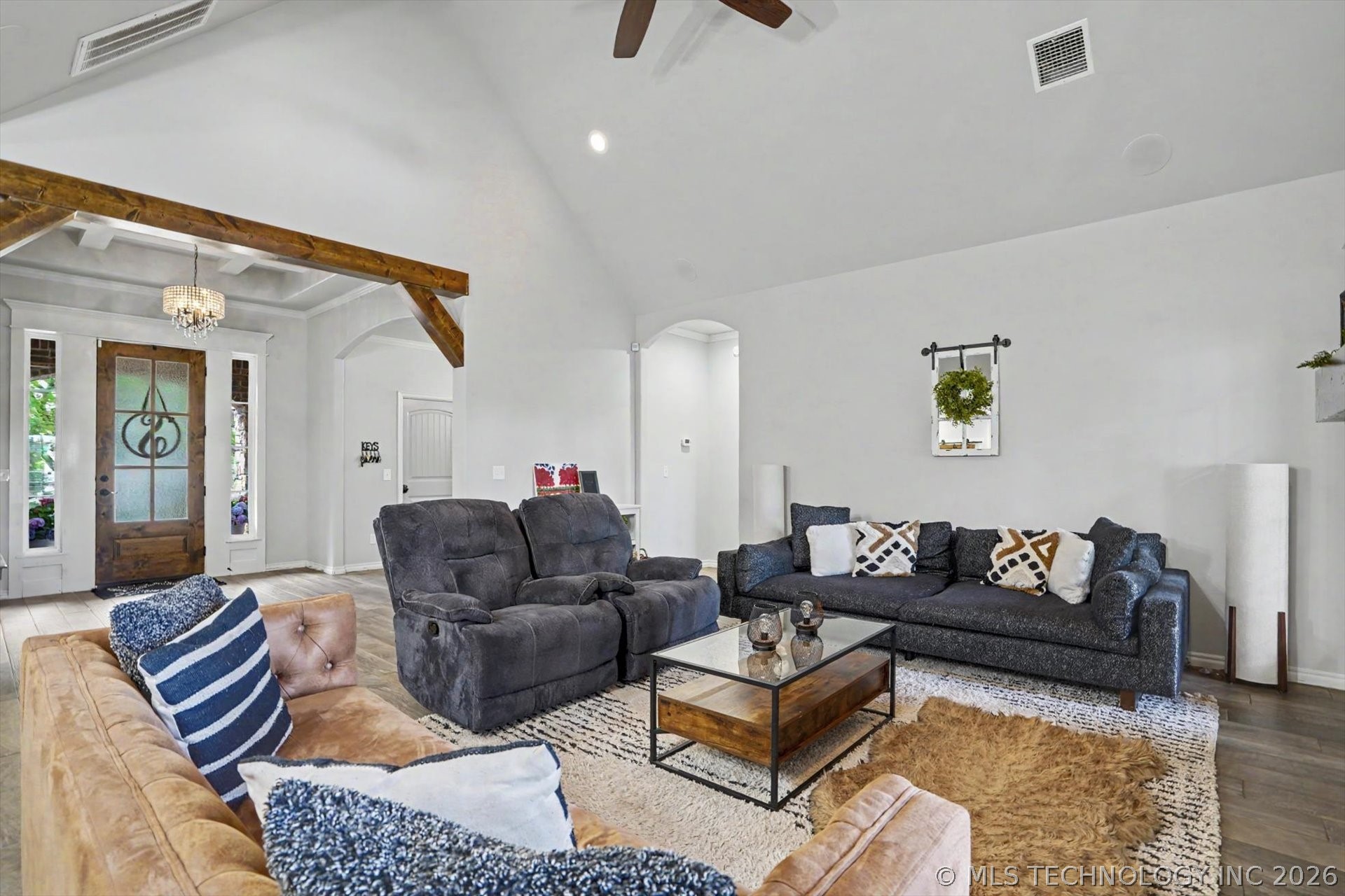 2135 S 280th East Avenue