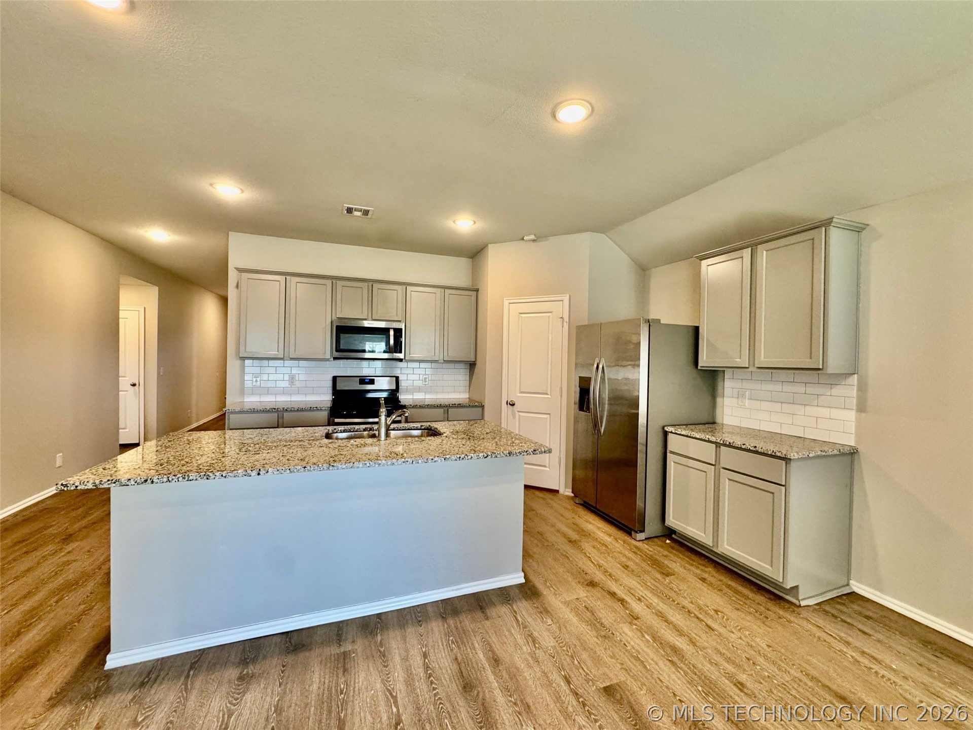 28180 E 115th Street S