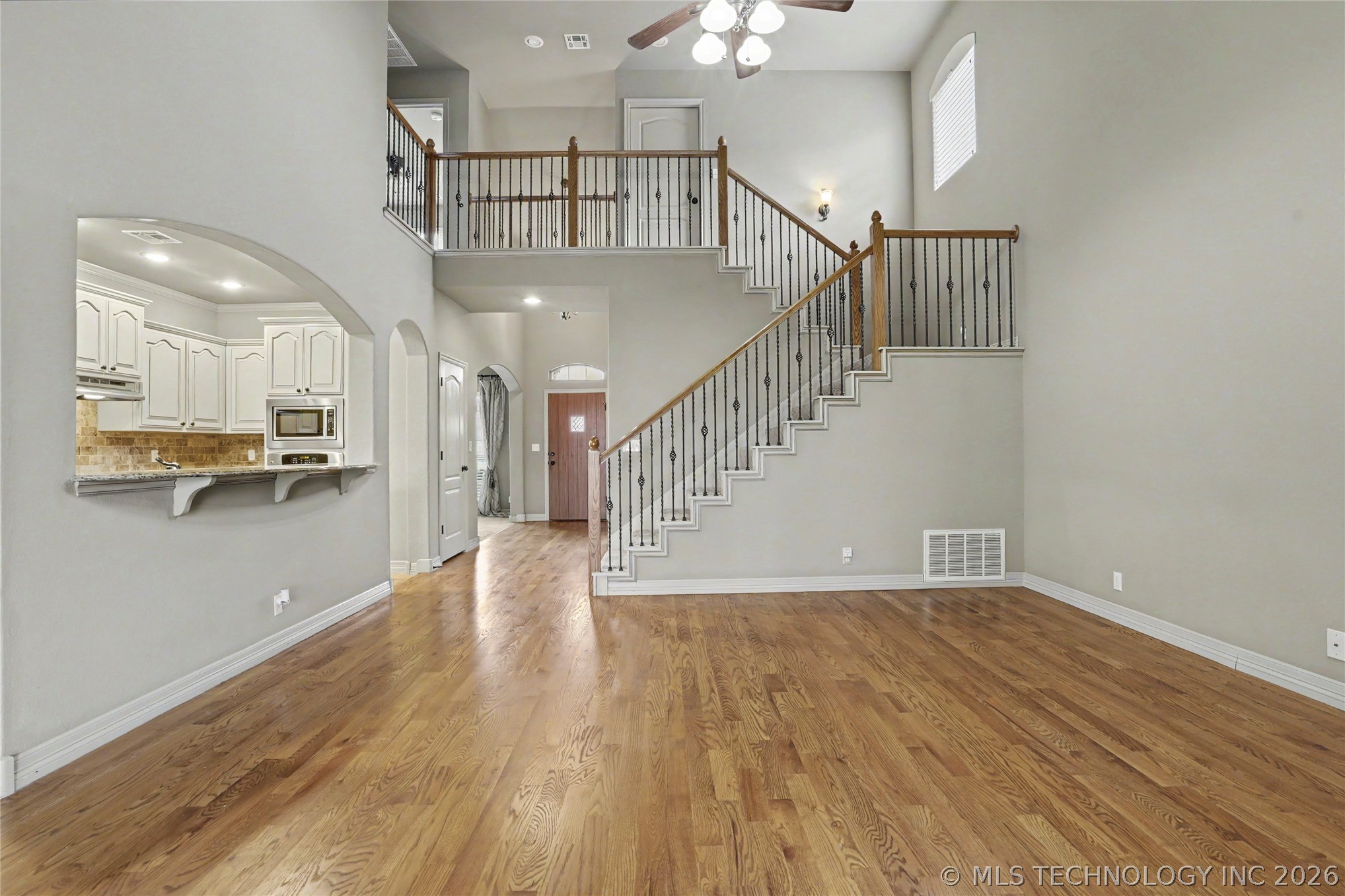 1004 W Elmira Street