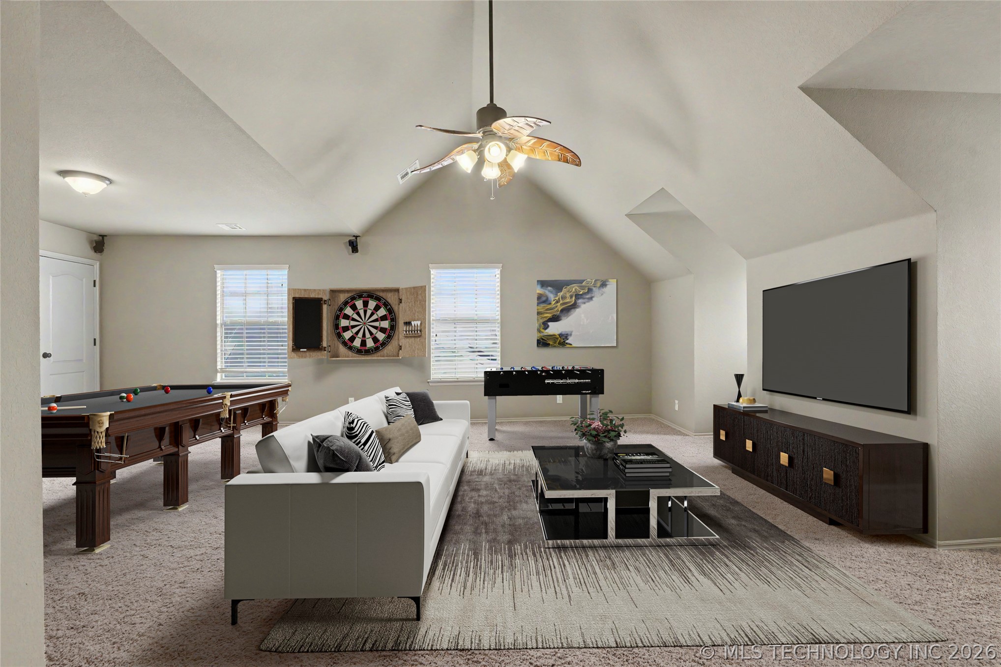 1004 W Elmira Street