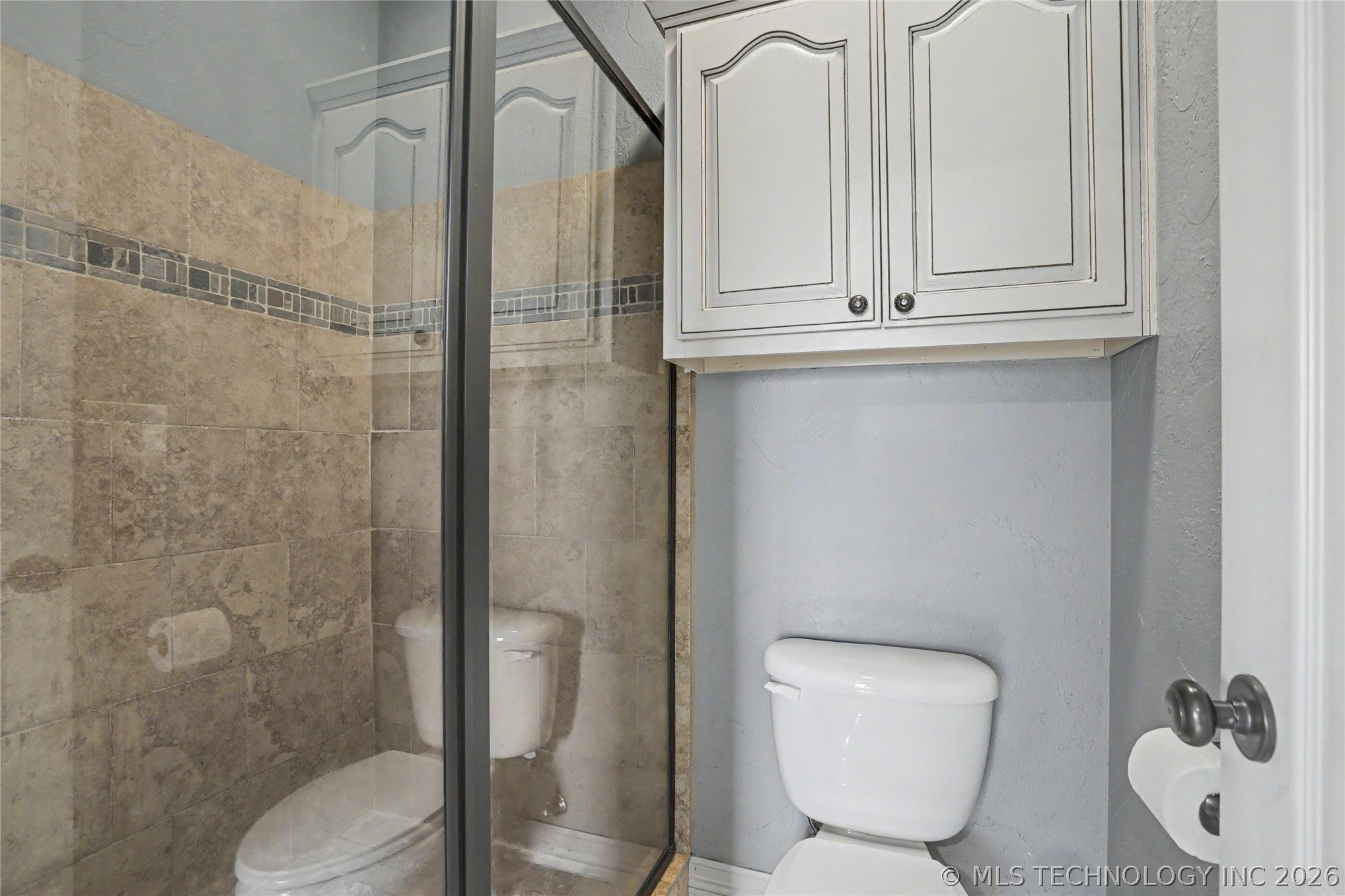 1004 W Elmira Street