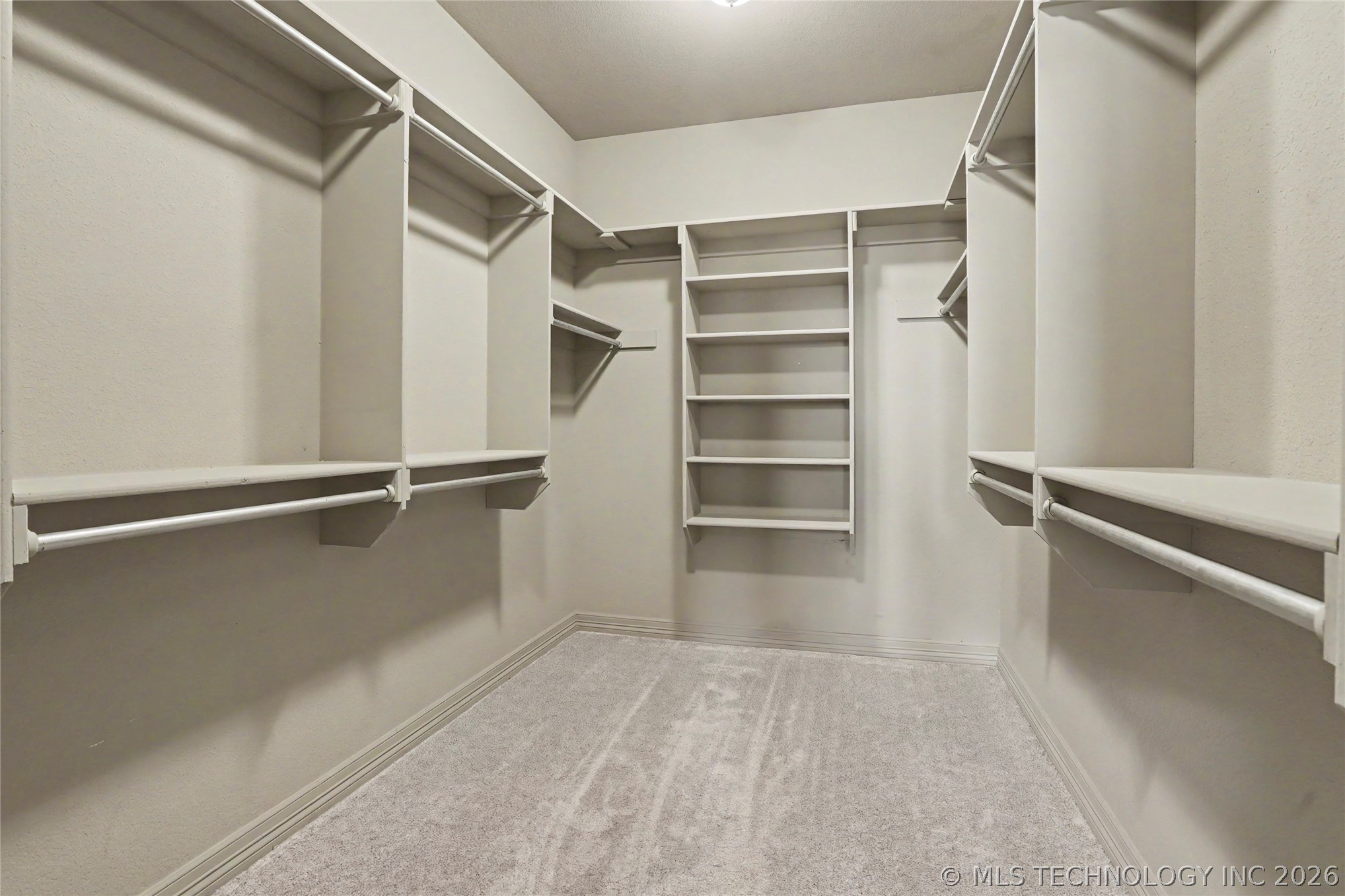 1004 W Elmira Street