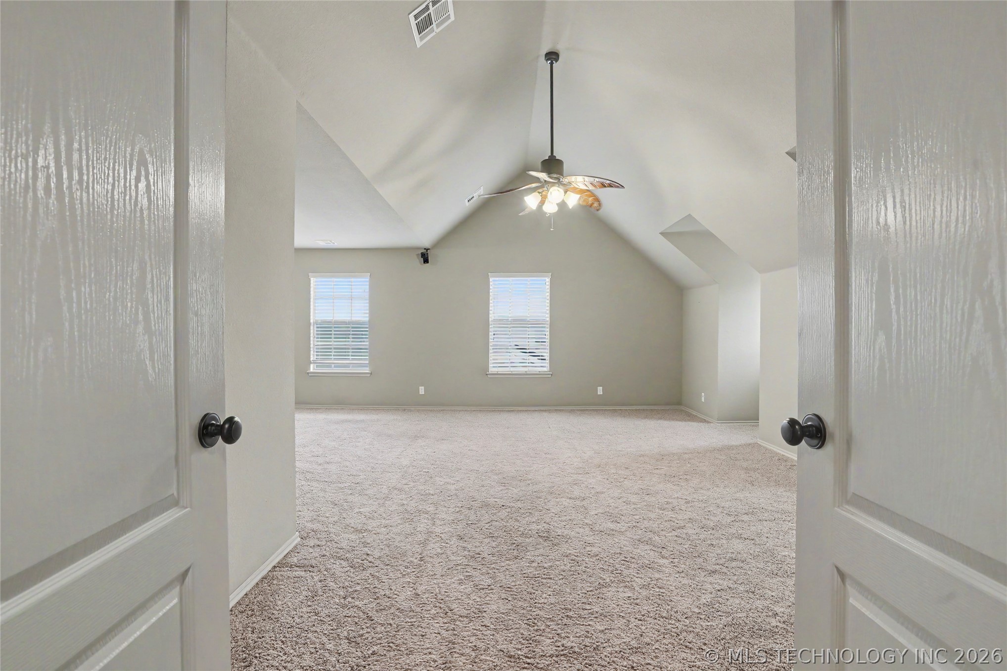 1004 W Elmira Street