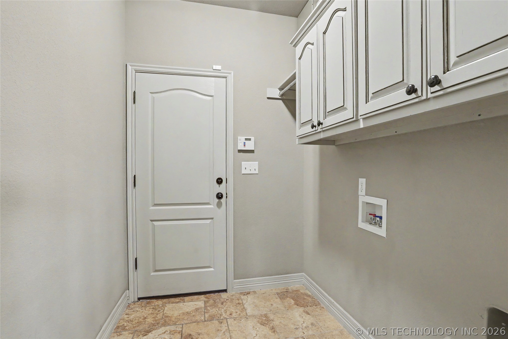 1004 W Elmira Street