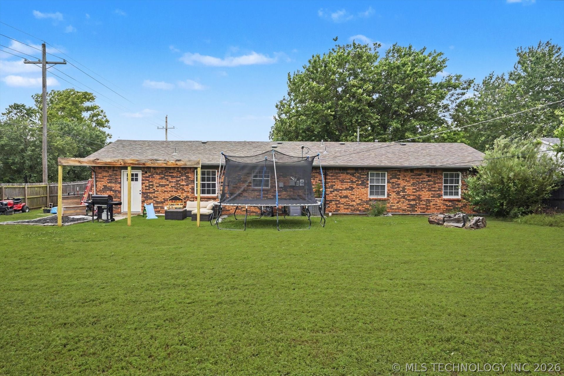 14079 S 294th East Avenue