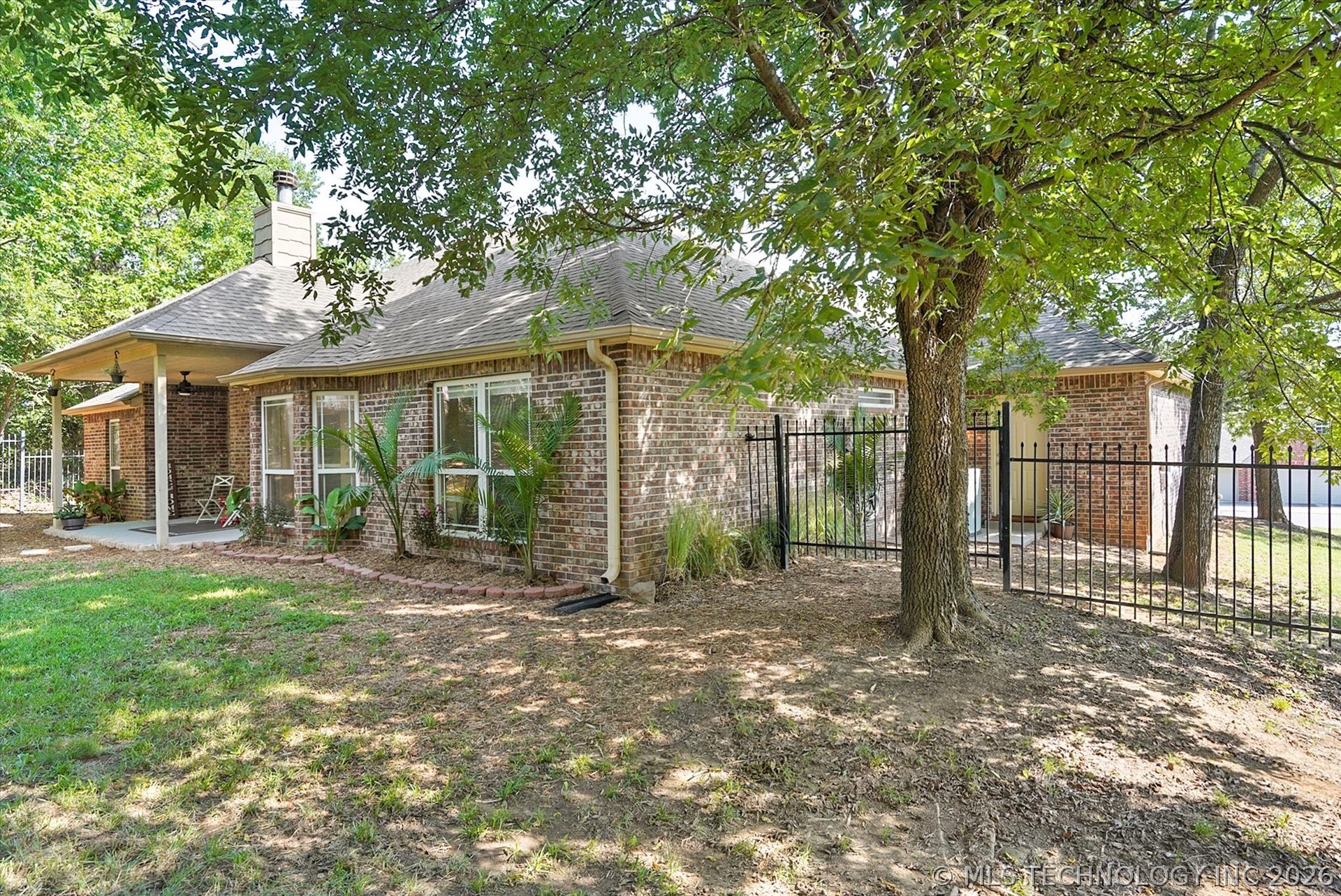 26327 E 112th Court