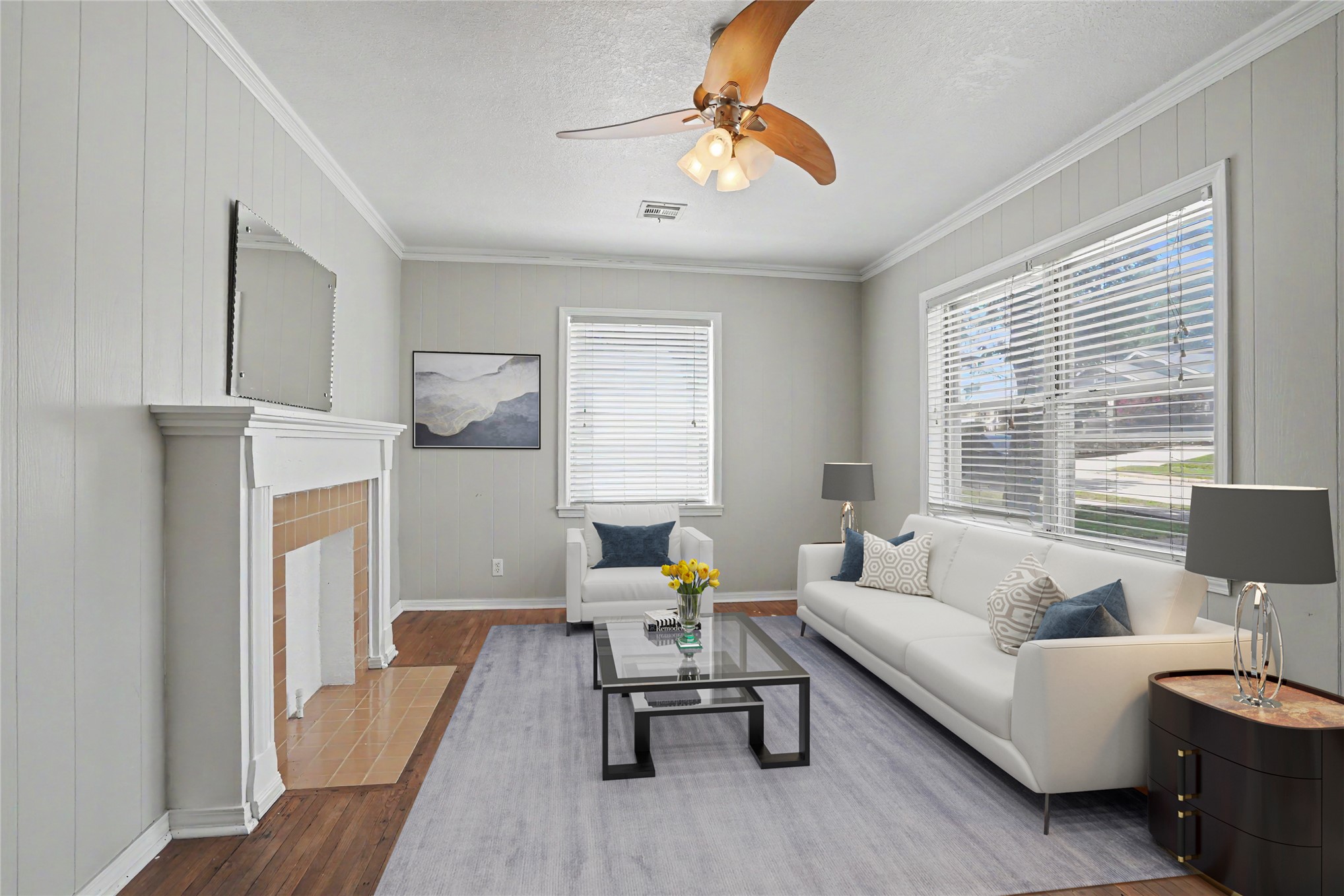 3408 E 4th Place