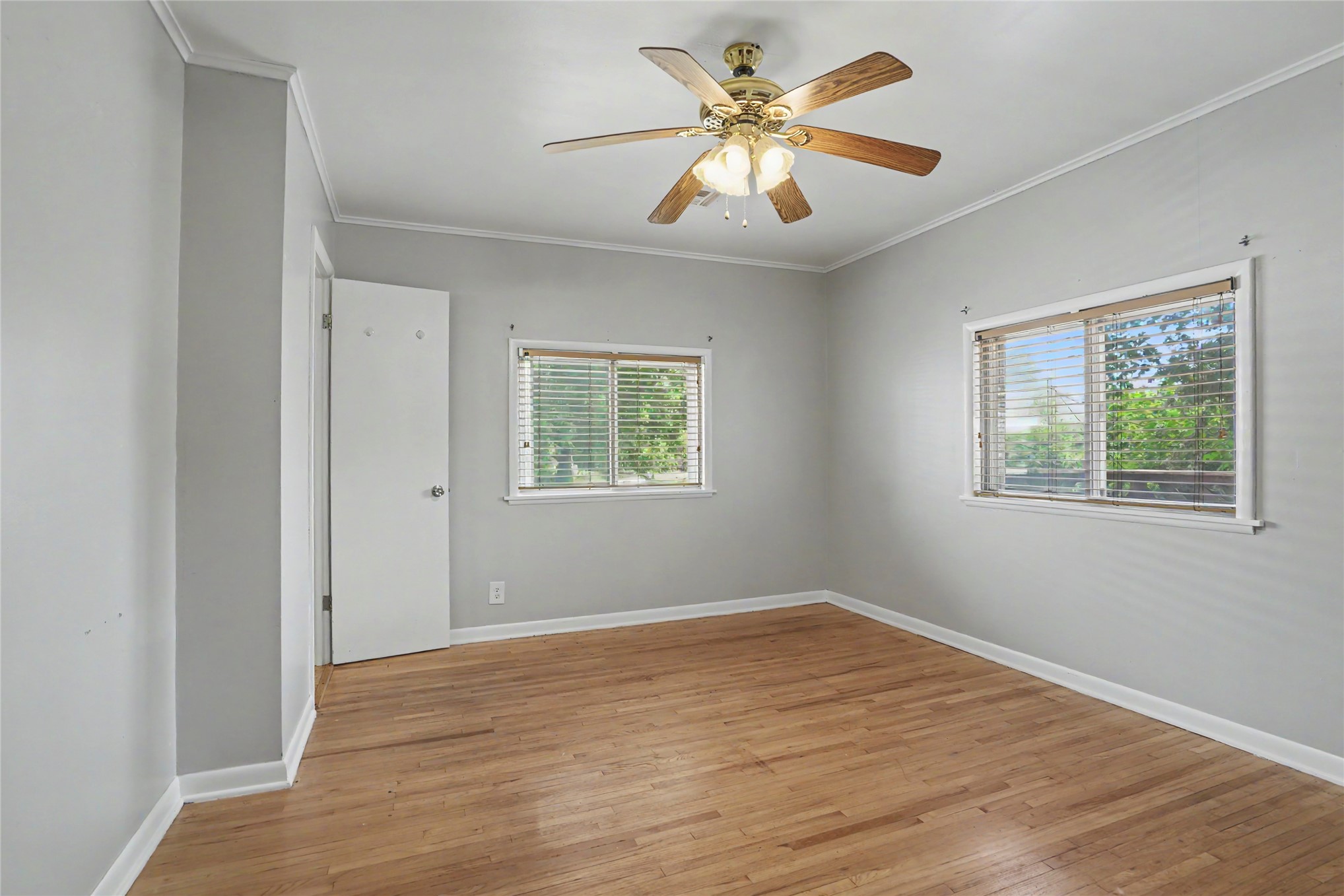3408 E 4th Place