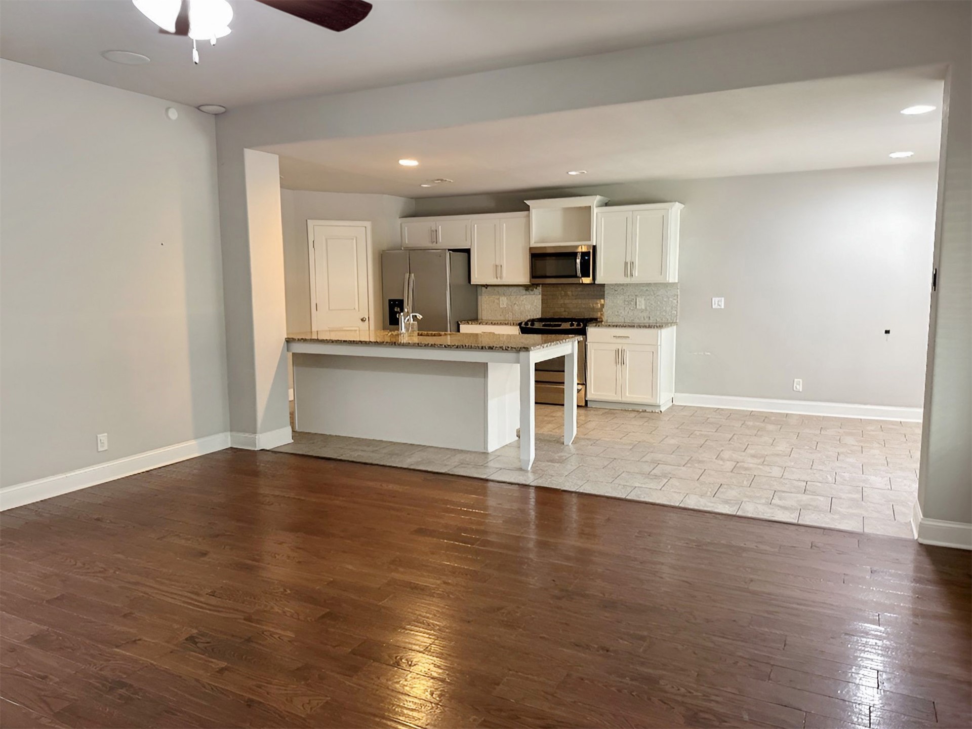 3501 W El Dorado Street
