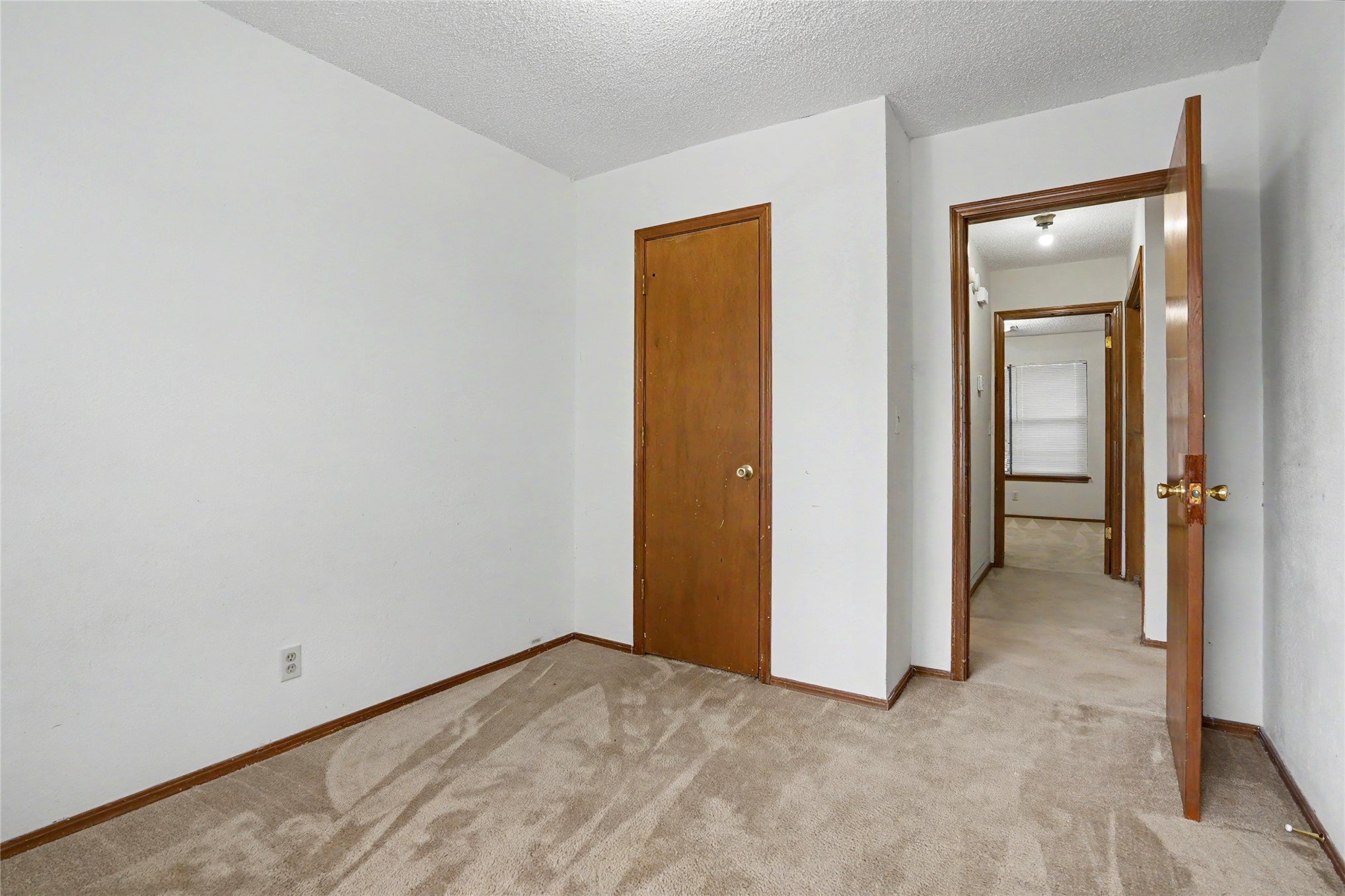 4422 W Princeton Place