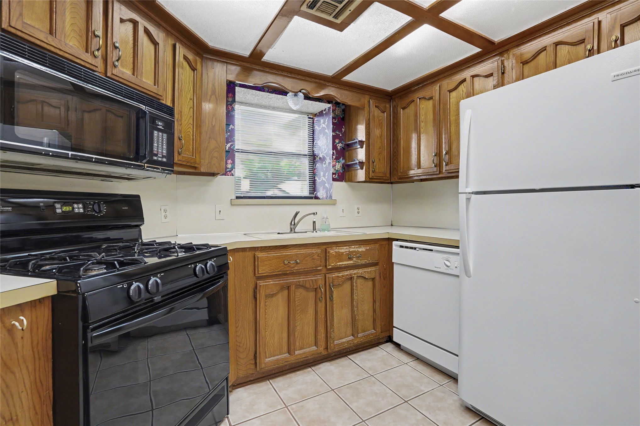 4422 W Princeton Place