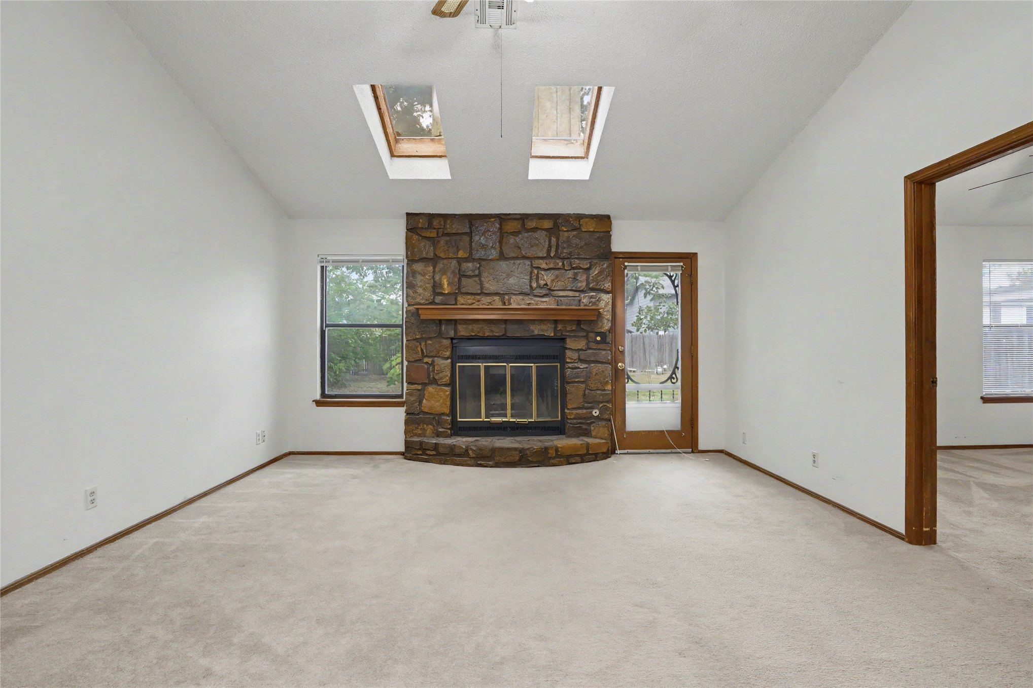 4422 W Princeton Place