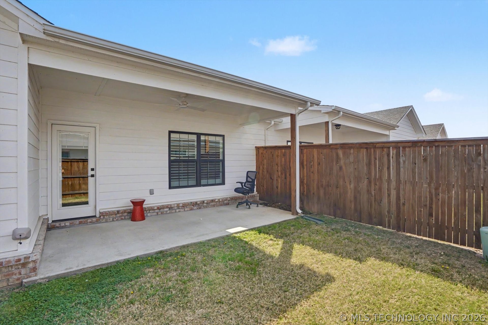 1926 W Imperial Street