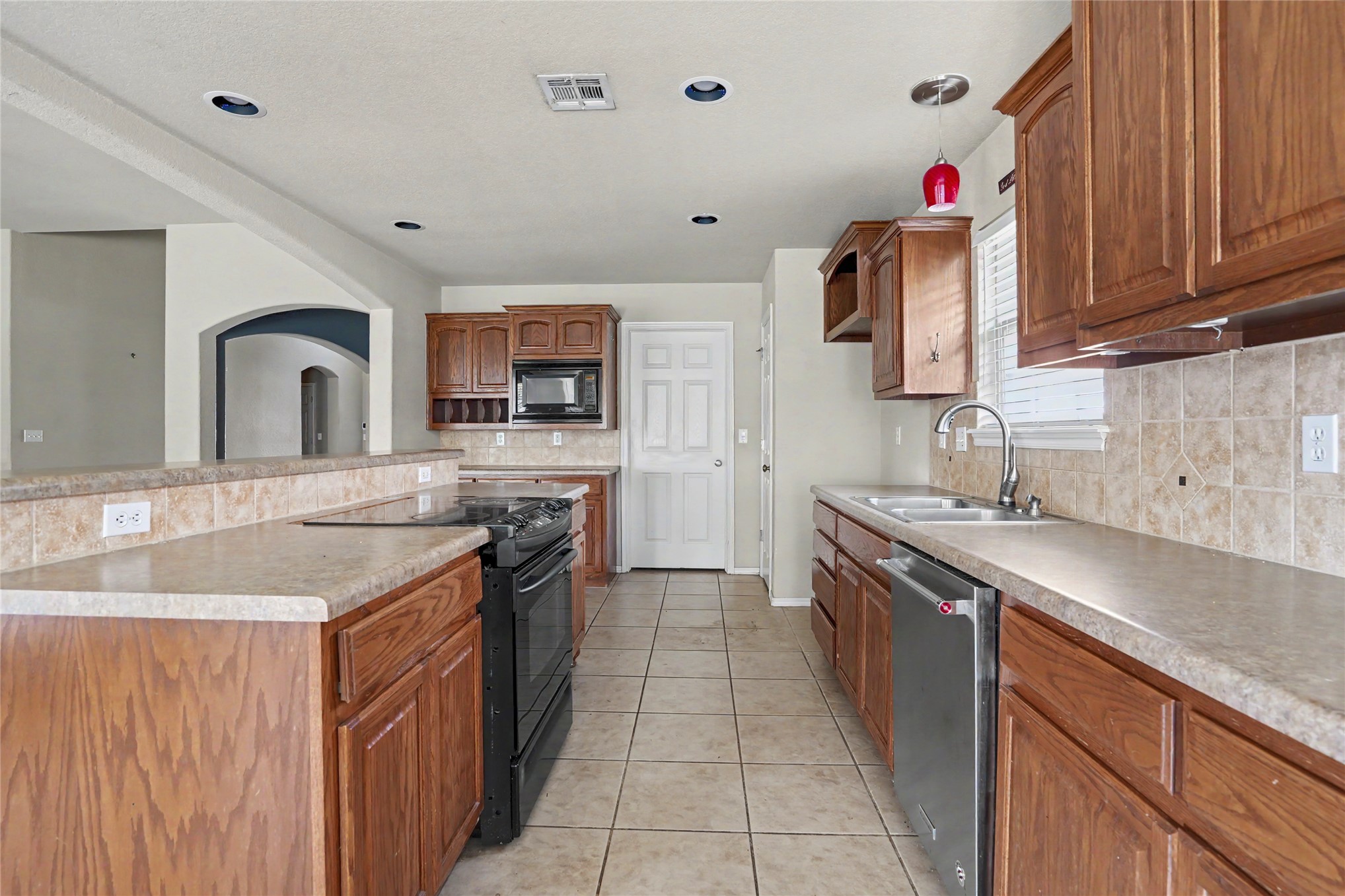 20230 E 50th Place