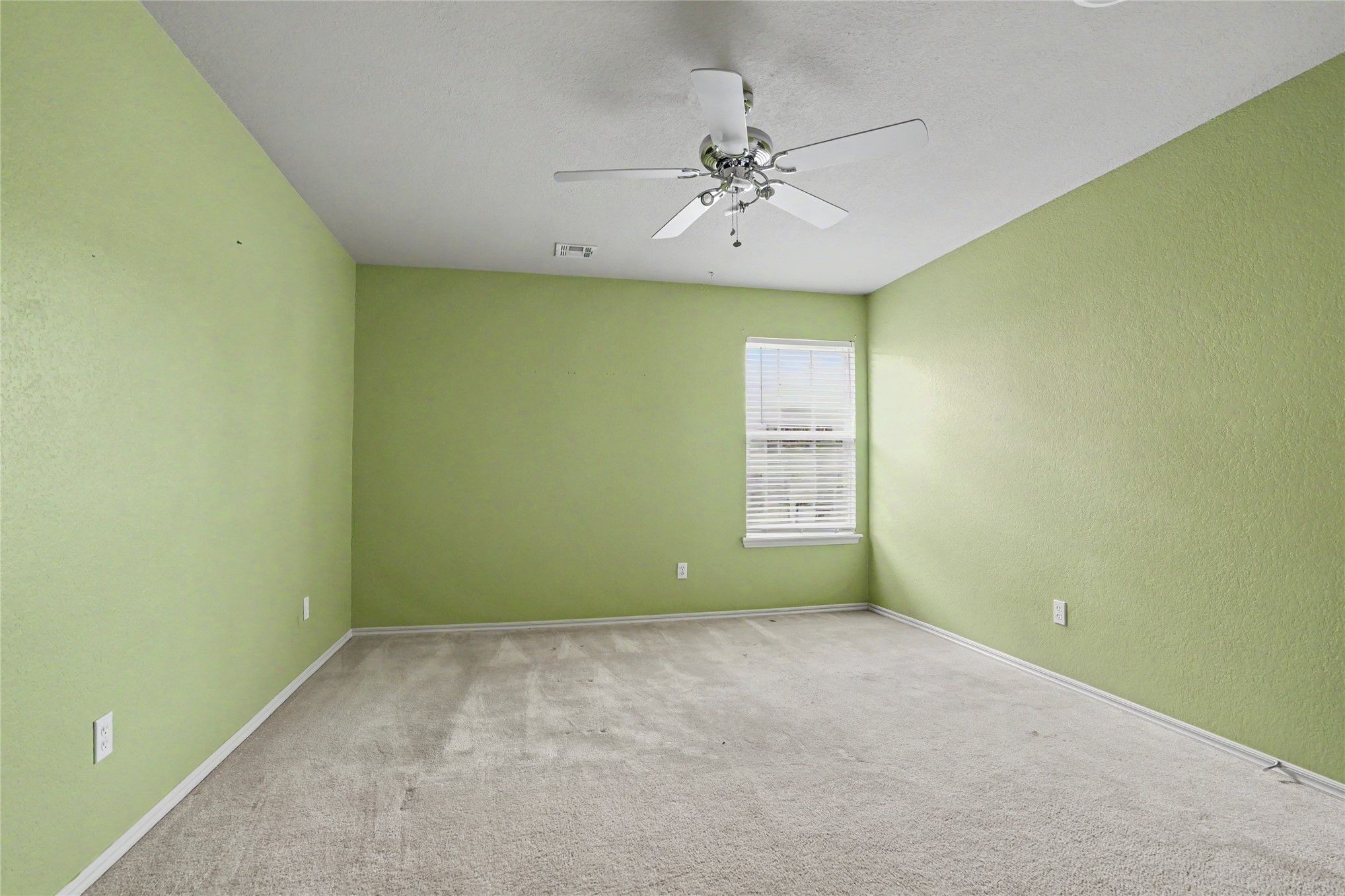 20230 E 50th Place