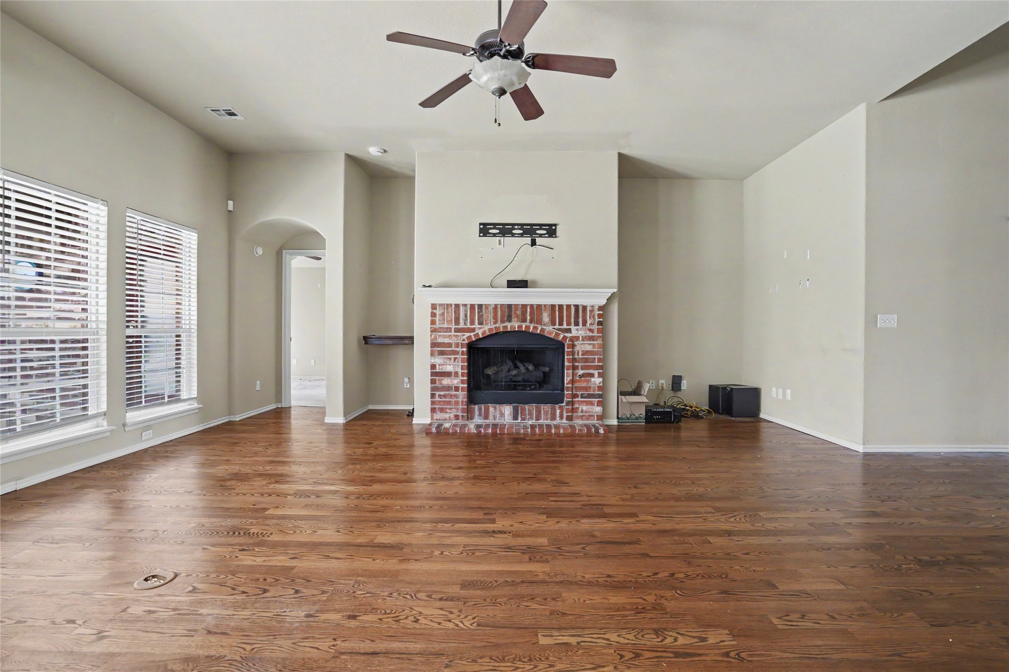 20230 E 50th Place