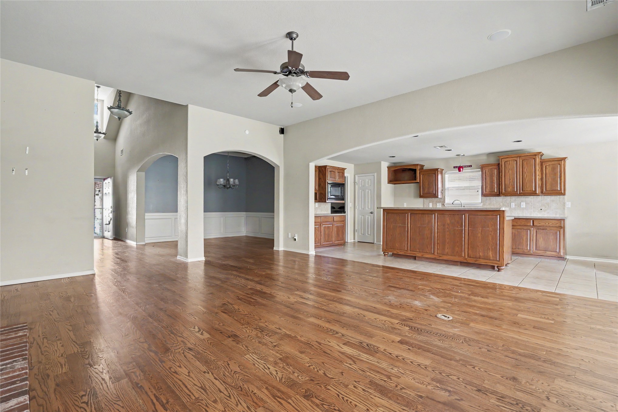 20230 E 50th Place