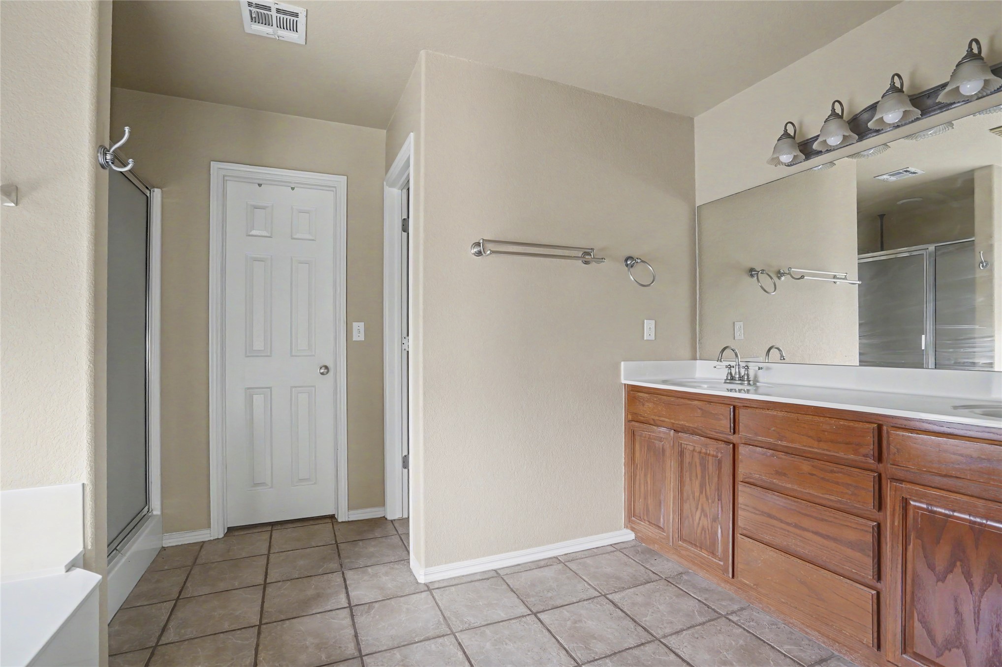 20230 E 50th Place
