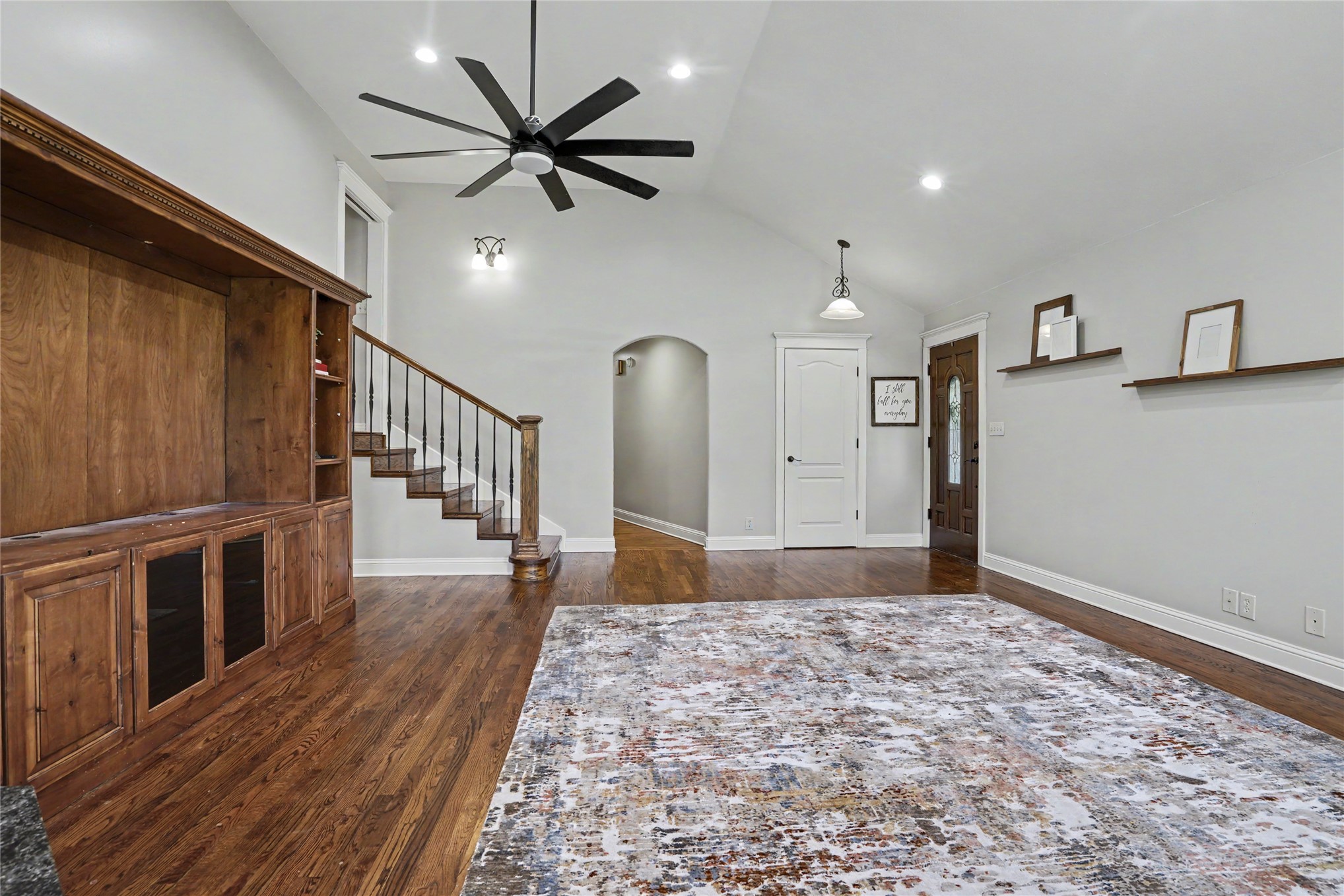 2105 S 280th East Avenue