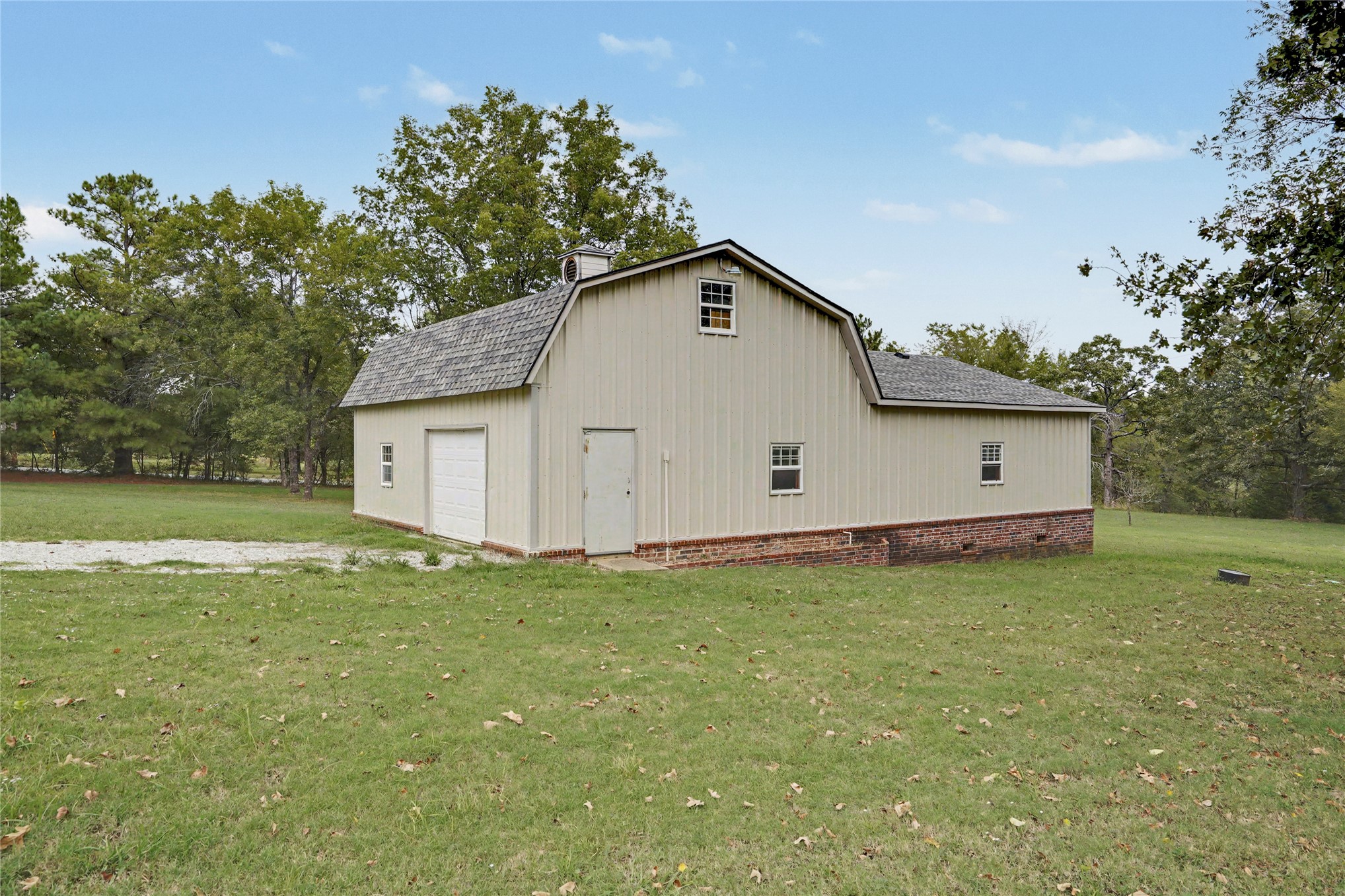 2105 S 280th East Avenue