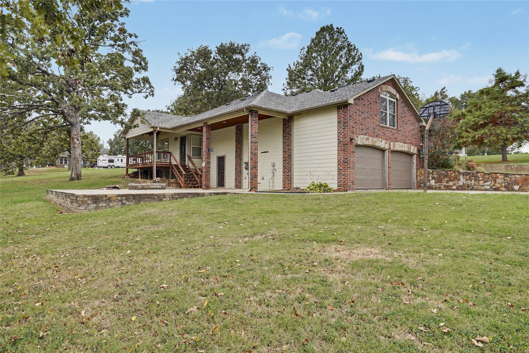 2105 S 280th East Avenue