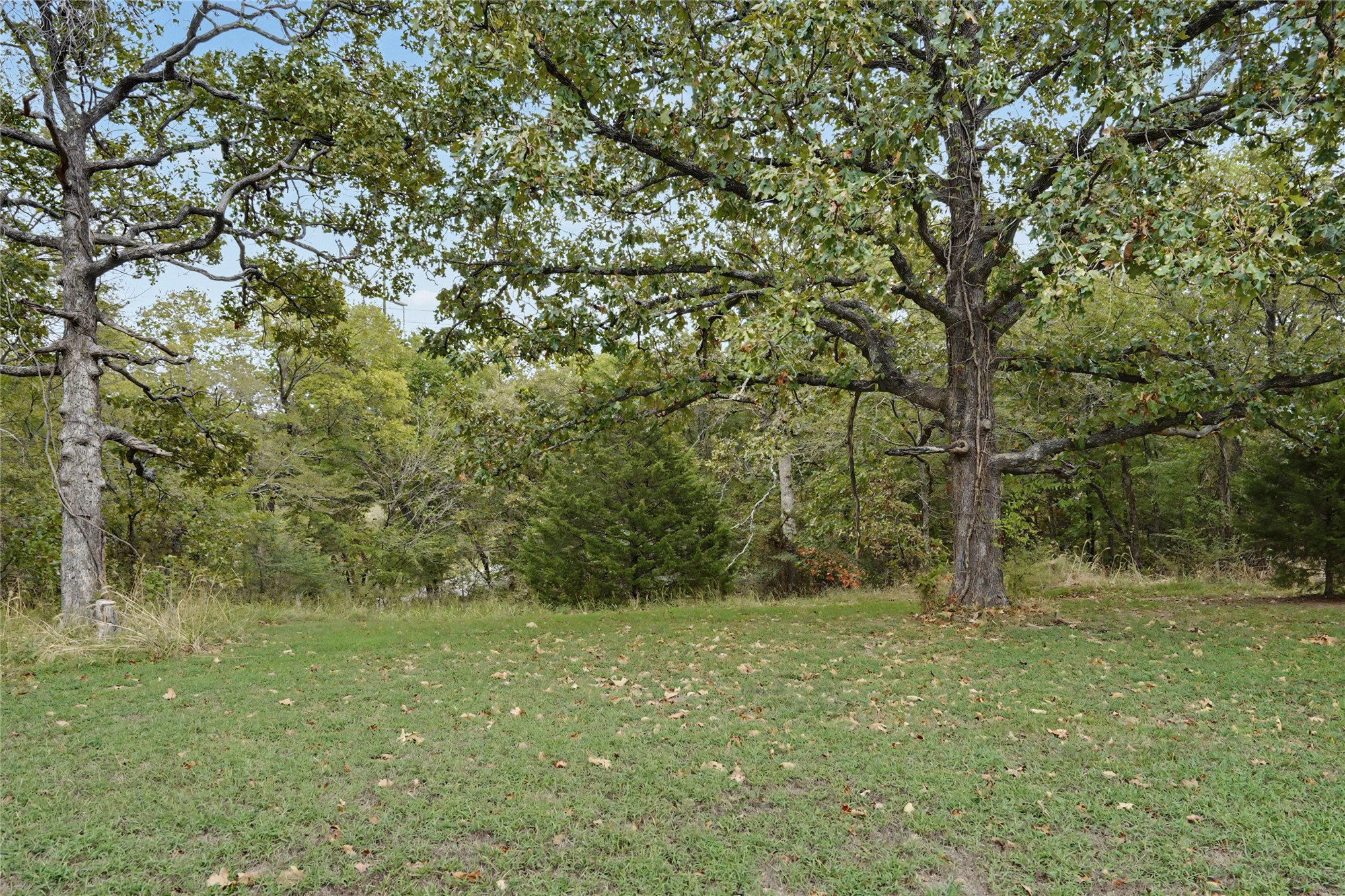 2105 S 280th East Avenue
