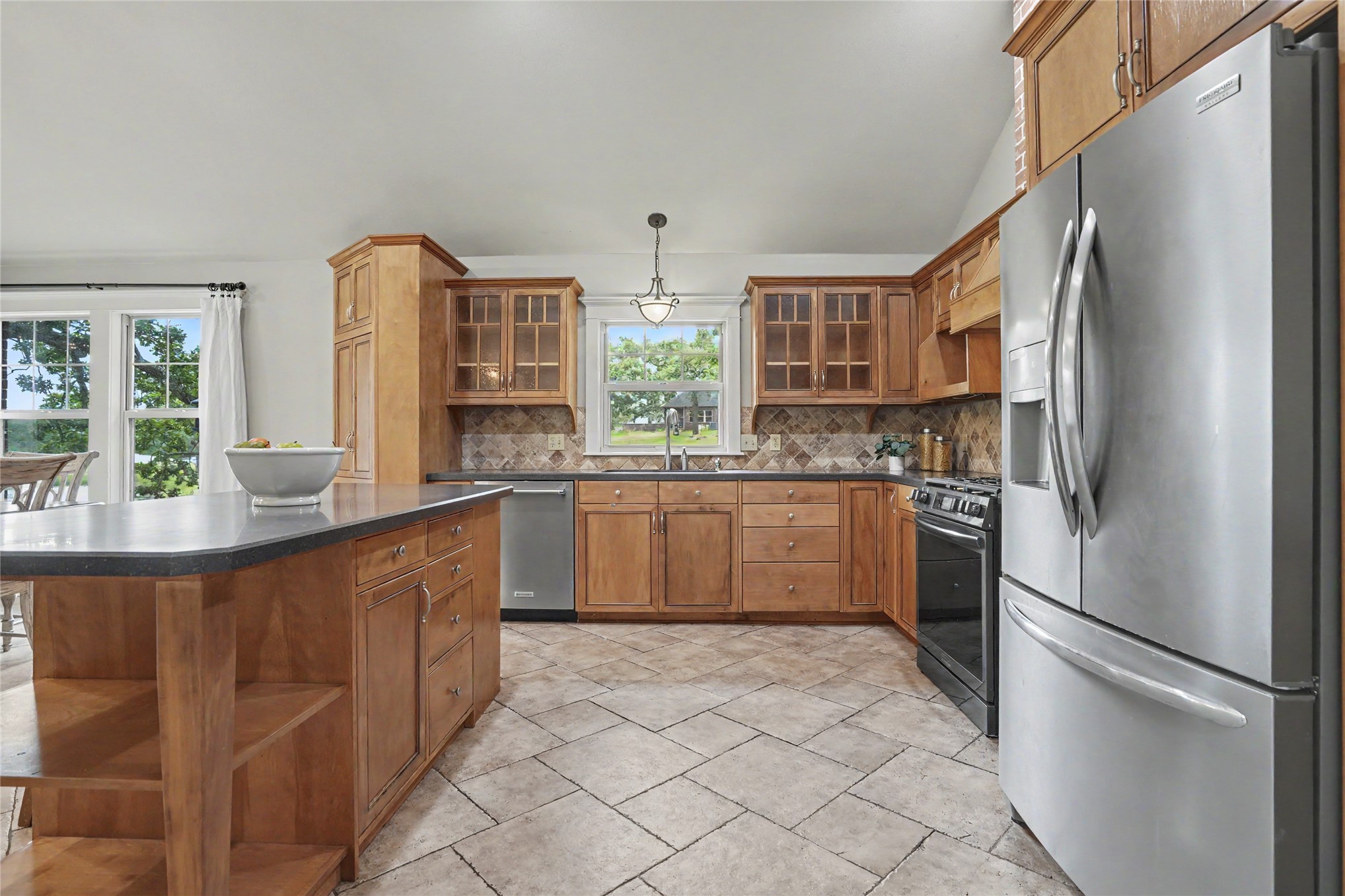 2105 S 280th East Avenue