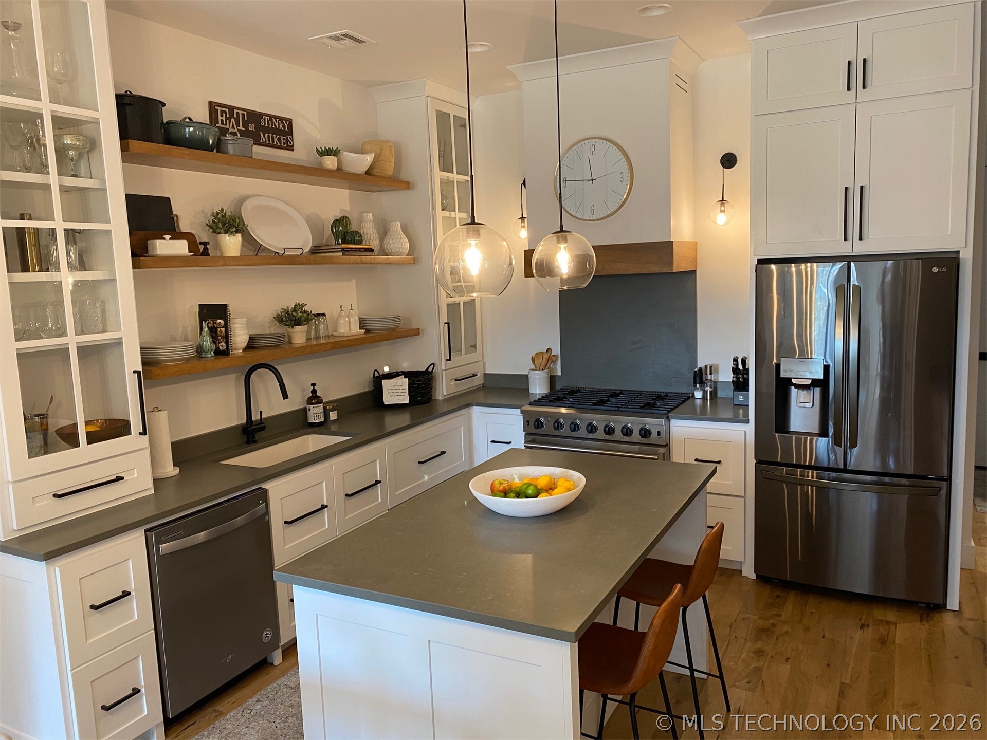 430 W El Paso Street